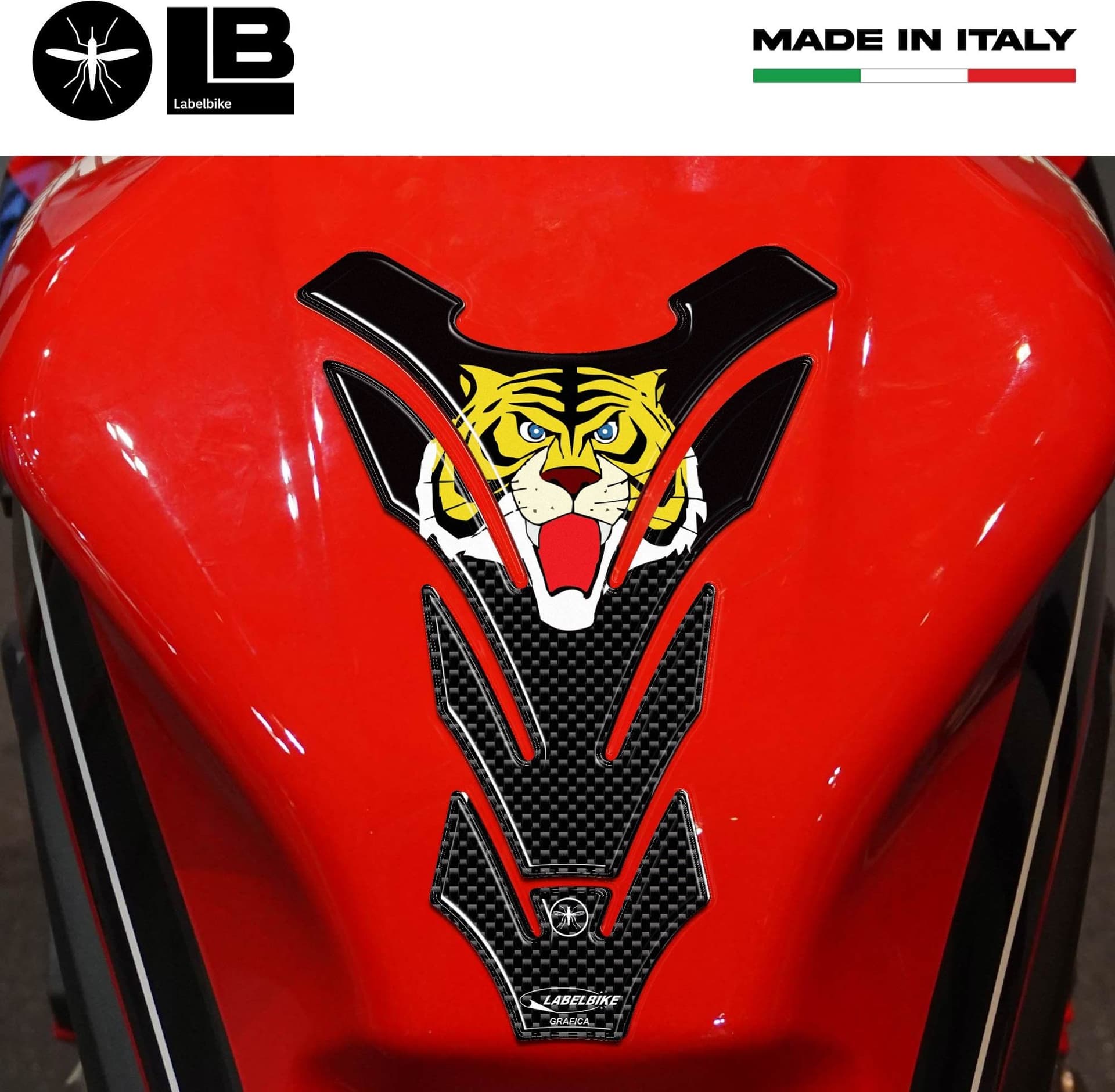 PARASERBATOIO ADESIVI in RESINA 3D CARBON SERBATOIO MOTO L'UOMO TIGRE TIGER MAN - 2