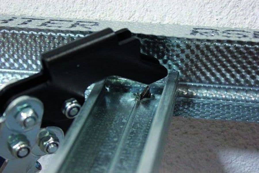 Pinza EDMA punzonatrice 1mm per alluminio profili cartongesso prezzo Edma