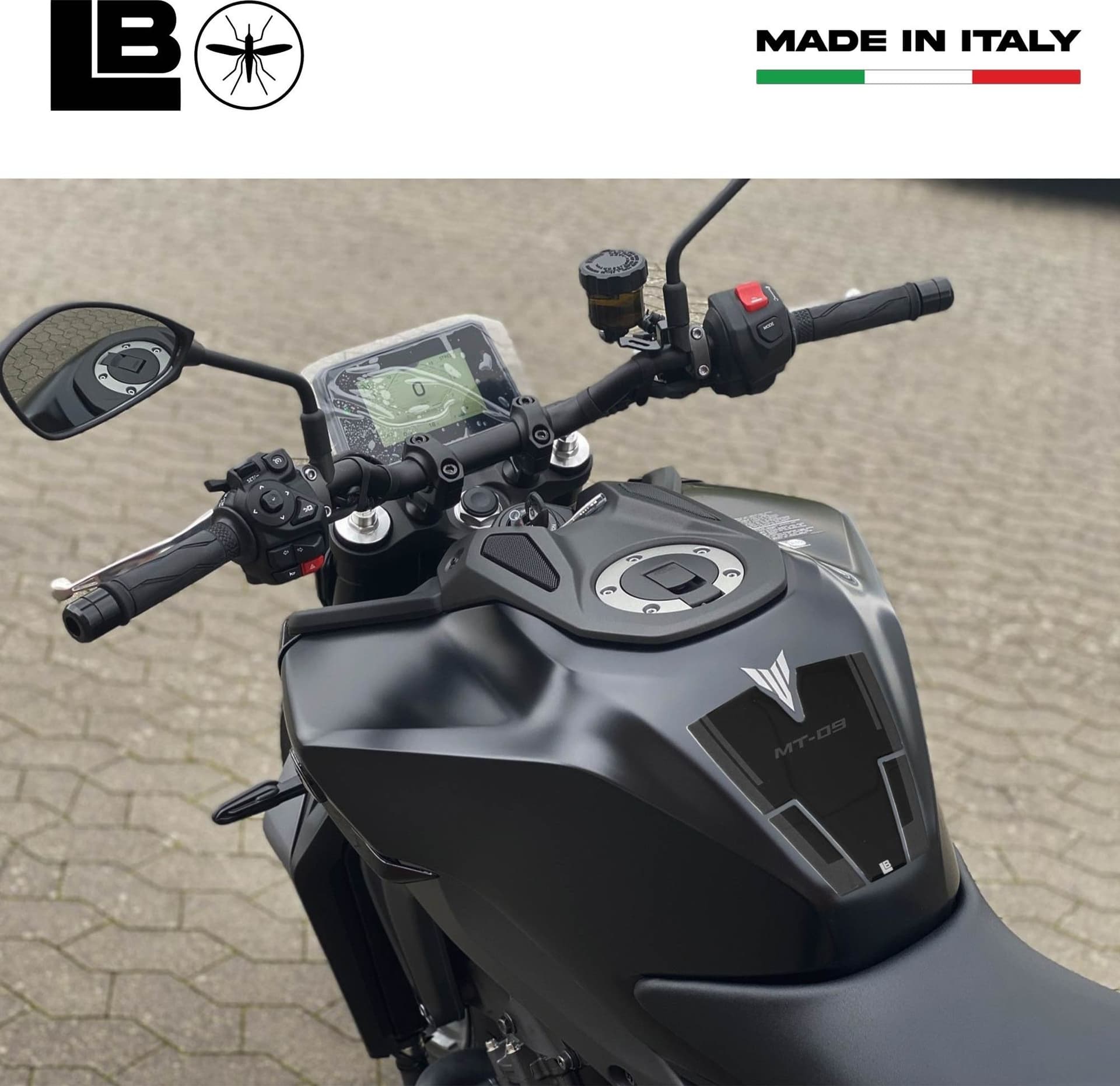 Paraserbatoio Adesivo 3D Protezione moto compatibile con Yamaha MT 09 2024-25 - 21