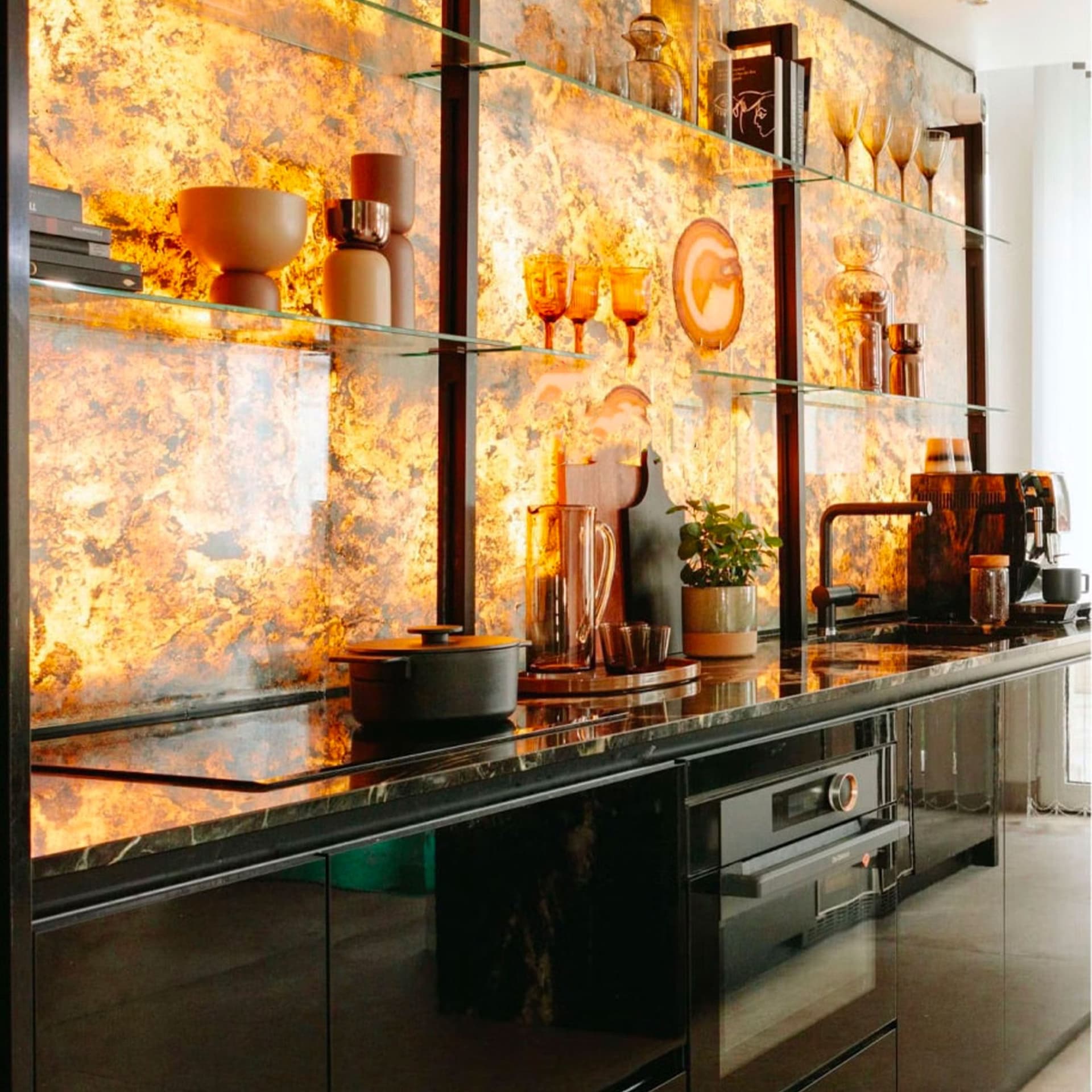 pannello rivoluzionario di Rivestimento interno-esterno in VERA PIETRA RETROILLUMINABILE flessibile 280x122x0,3cm LAGO - 16