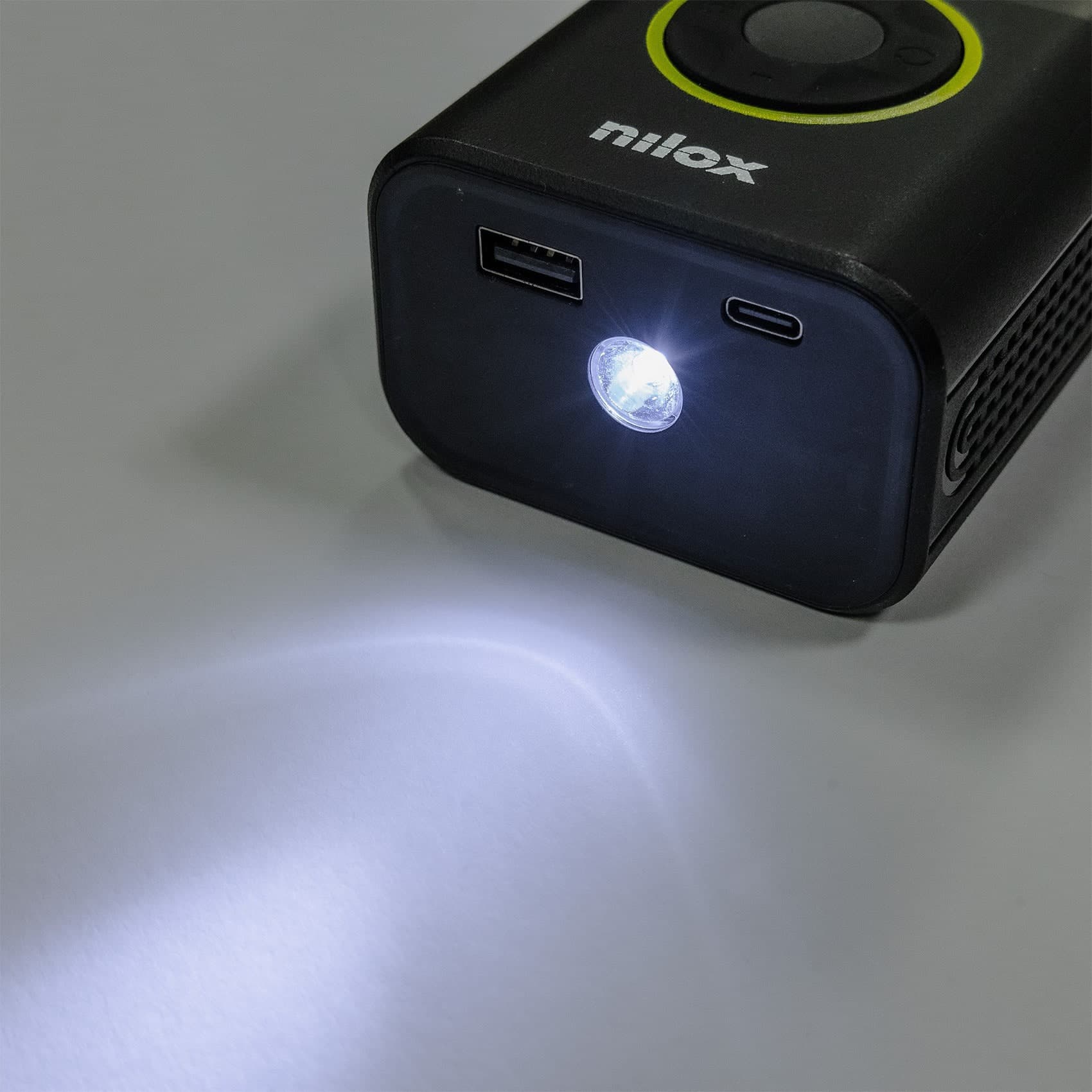 Nilox Compressore ad Aria Portatile Multifunzione - 15