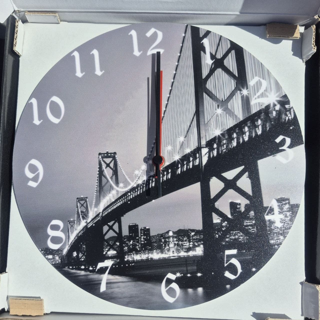 OROLOGIO DA PARETE DIAM. 30 NEW YORK BIANCO NERO REGALO COMPLEANNO FESTA DELLA MAMMA/DONNA - 3