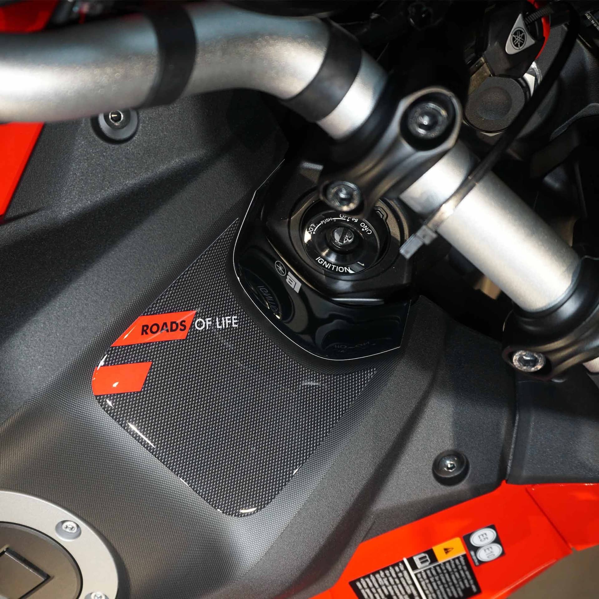 Adesivo 3D Protezione zona chiave moto compatibile con Yamaha Tracer 9 2025 - 13