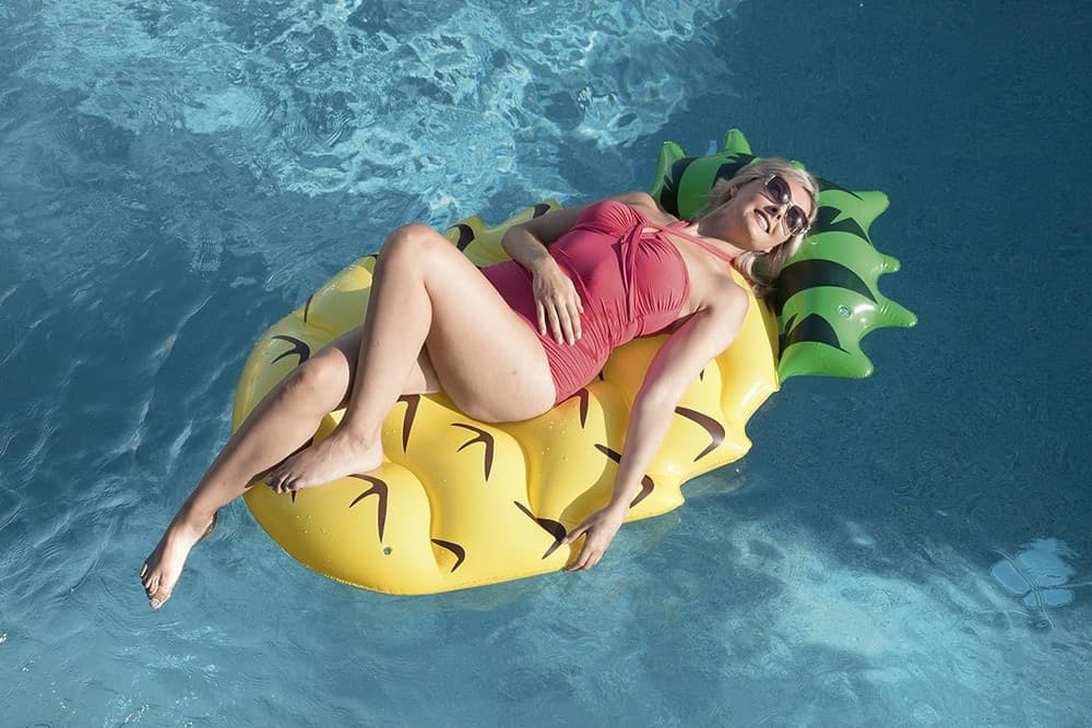 MATERASSO GONFIABILE MARE DESIGN FRUTTA ASSORTITA ANANAS FRAGOLA ANGURIA LIME 016127 - 25