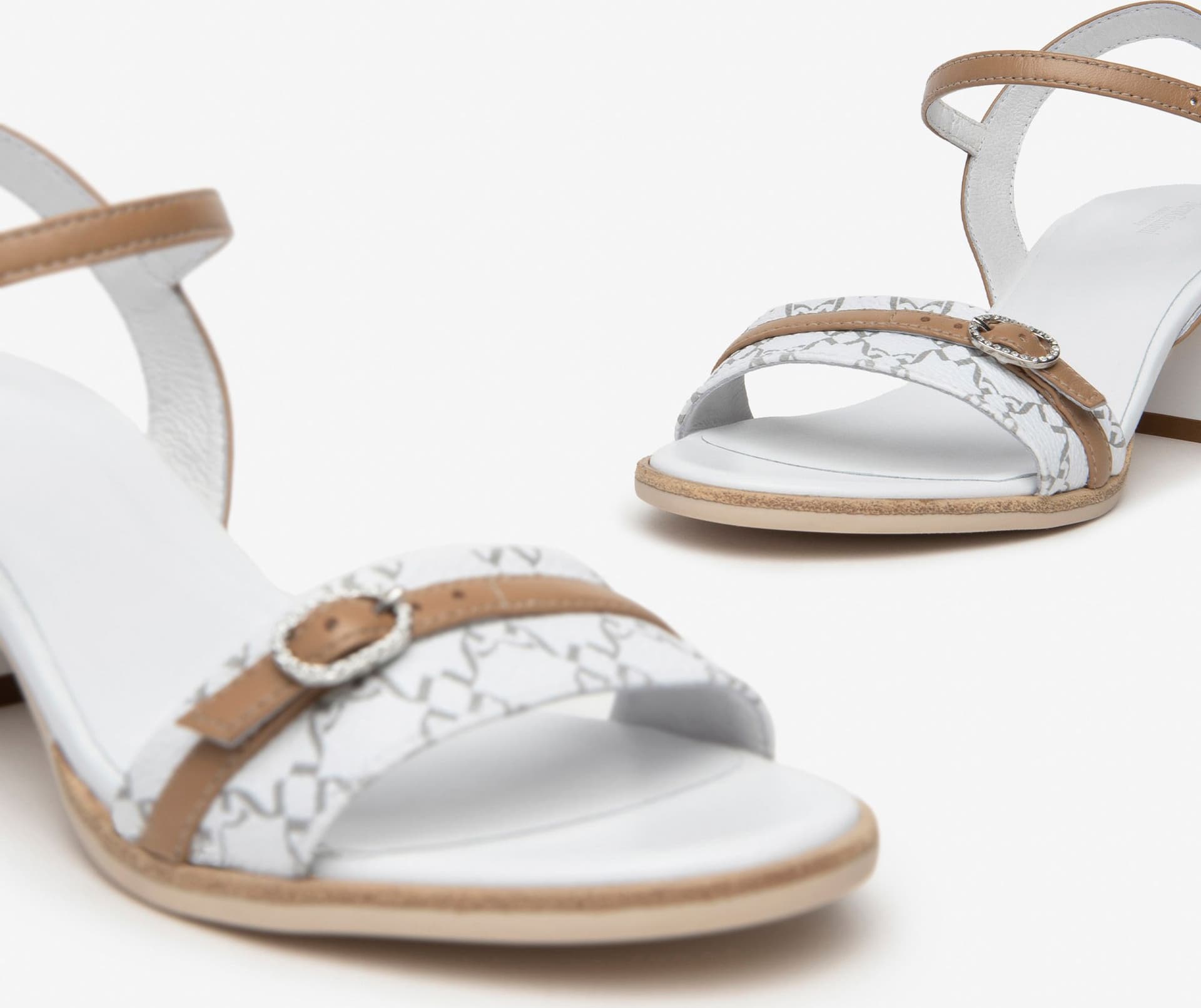 Nero Giardini sandalo bianco con fibbia strass - 3