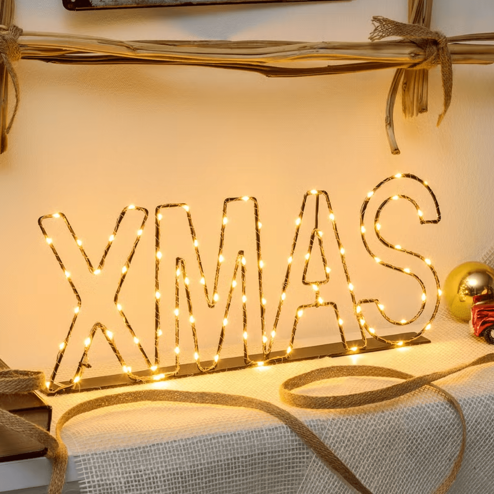Scritta luminosa led olor rame, bianco caldo per decorazioni in Ghirlande e corone MagiediNatale.it - Altamura, commercioVirtuoso.it