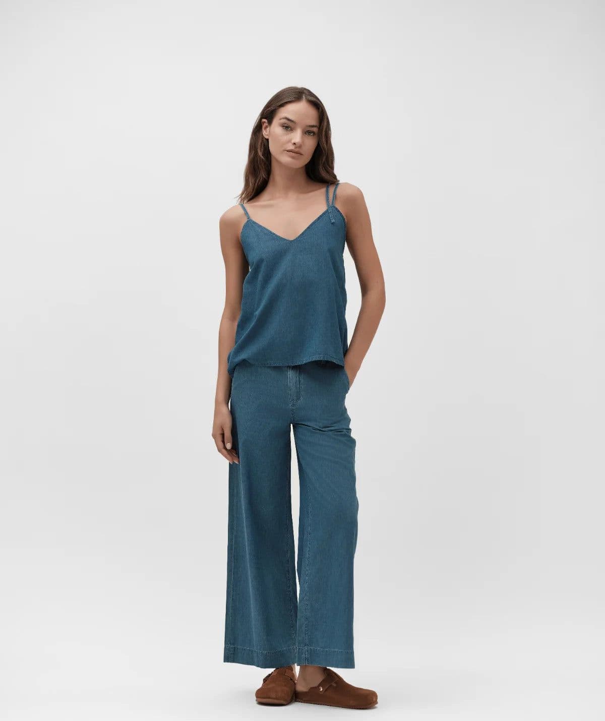 Pantalone Ampio In Chambray in Pantaloni Kanal 32 - Santa Maria di Licodia, commercioVirtuoso.it