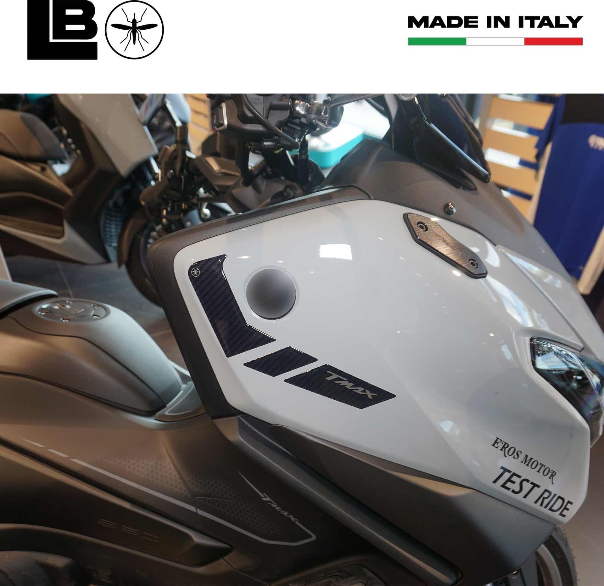 Protezioni Paraspigoli adesivi resinati gel 3D compatibili con Yamaha Tmax 2025 - 15