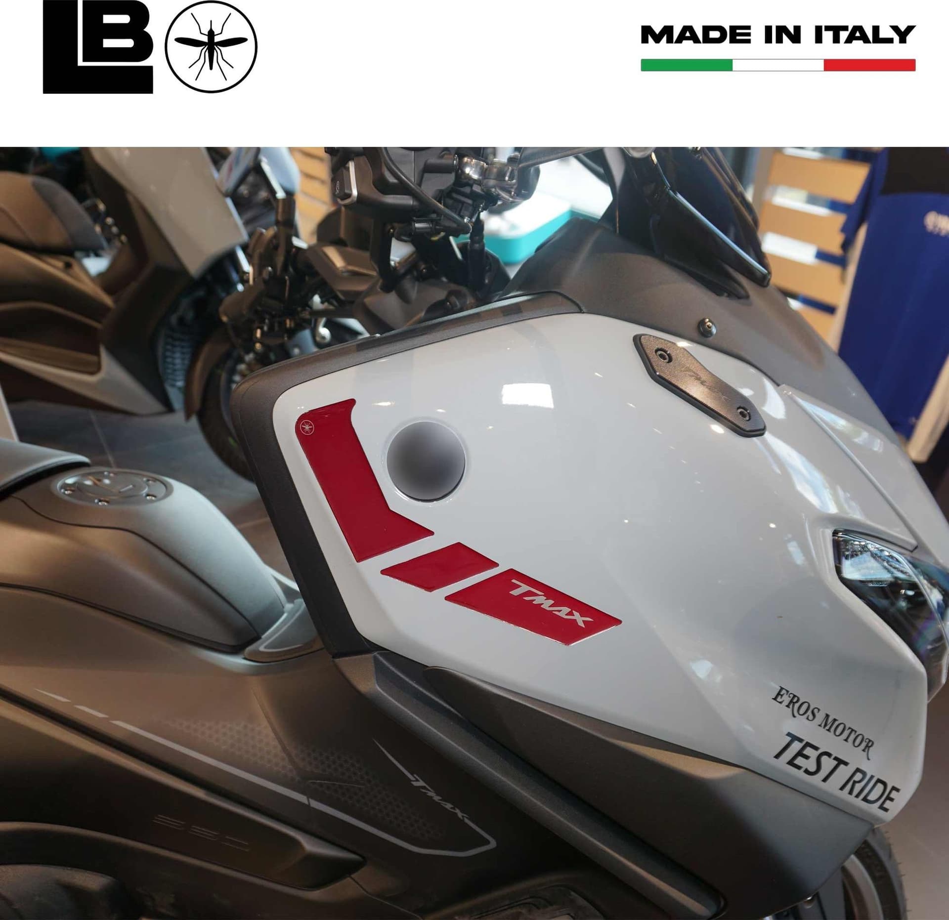 Protezioni Paraspigoli adesivi resinati gel 3D compatibili con Yamaha Tmax 2025 - 27