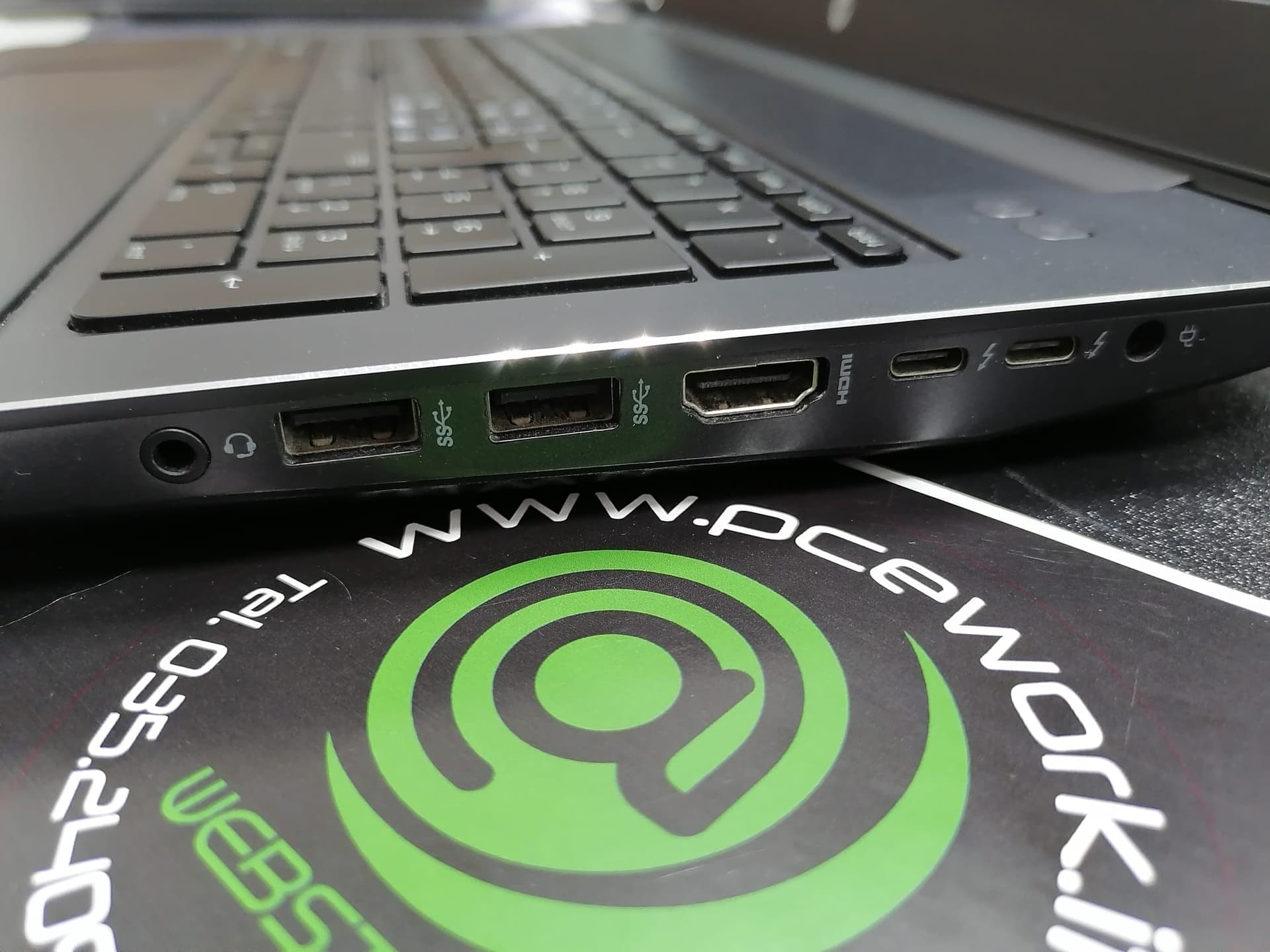 MOBILE WORKSTATION HP ZBOOK 15 G3 INTEL CORE I7-6820HQ 2.70GHZ - 10