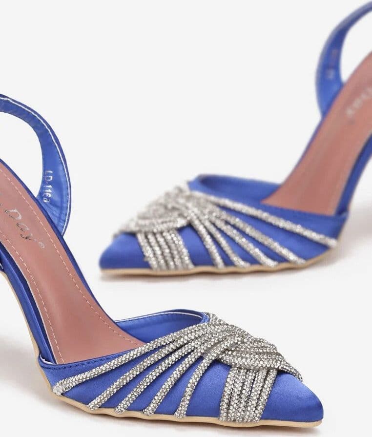 Derby - Dècolletè con strass intrecciati in Scarpe col tacco Affari di Famiglia - Sant’Angelo a Cupolo, commercioVirtuoso.it