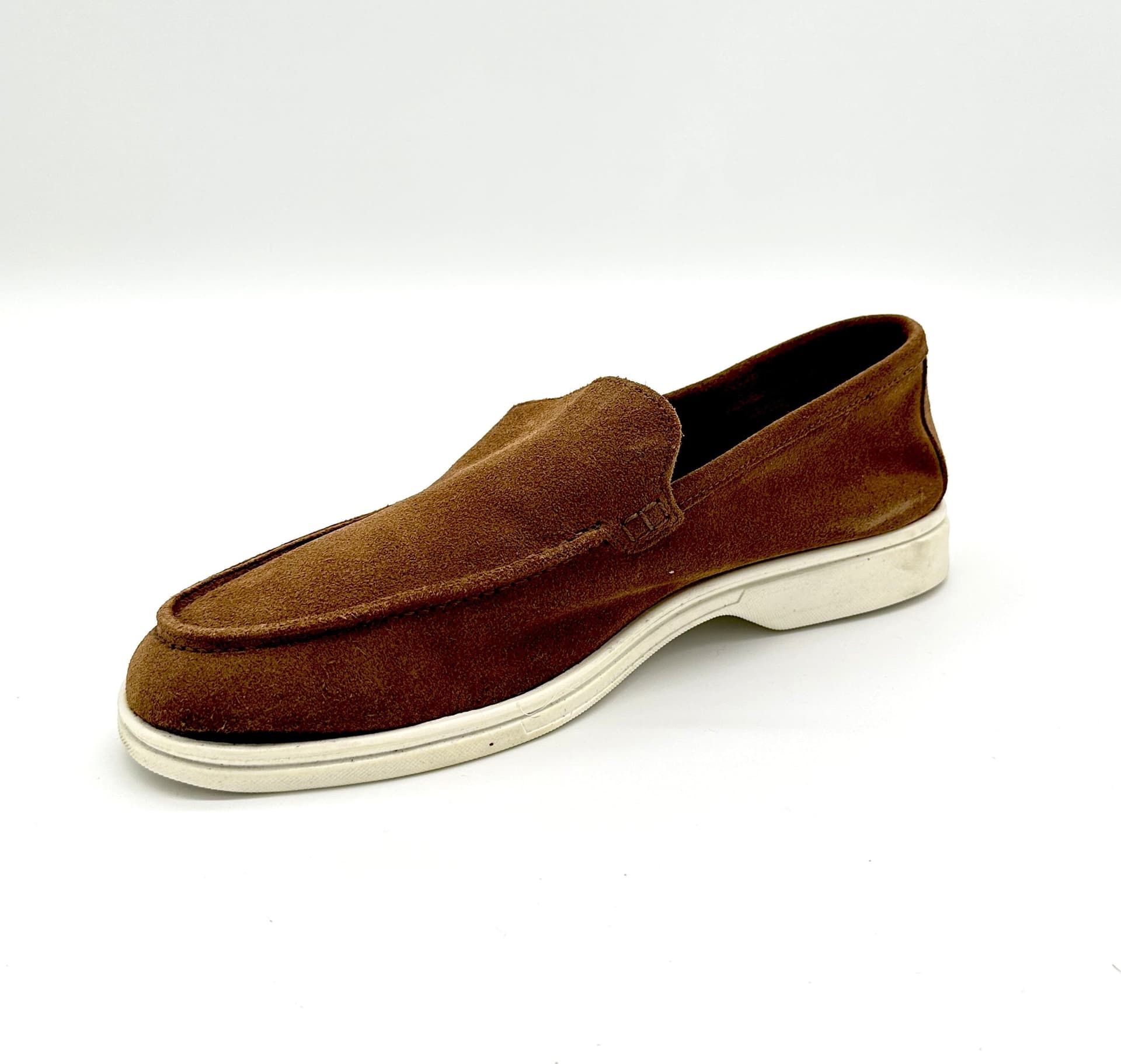 Auro Sand - Mocassini Sfoderati in Camoscio in Loafer e mocassini Affari di Famiglia - Sant’Angelo a Cupolo, commercioVirtuoso.it