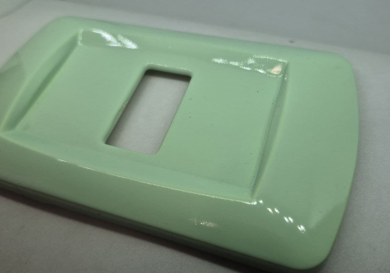 PLACCA VERDE PASTELLO IN ABS PER SCATOLE RETTANGOLARI SERIE ECLIPSE ROSSO CICLAMINO - 2
