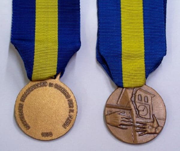 Terremoto Friuli decorazione per civili - Nastro / nastrino / medaglia - 9