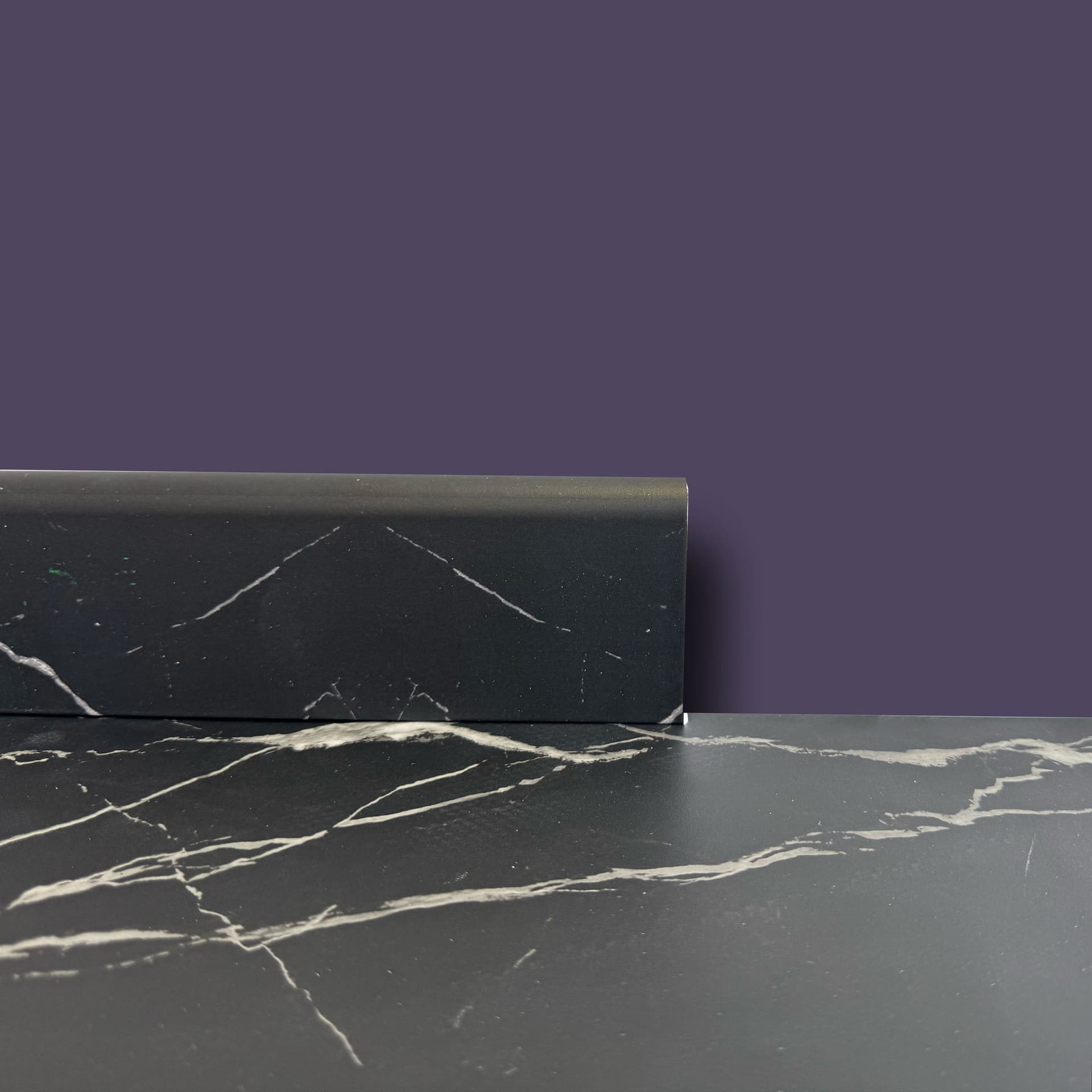 TAAC! Battiscopa in polistrutturato coordinati linea SPC 70X10mm BC Marmo, legno, cemento (prezzo al metro) - 35
