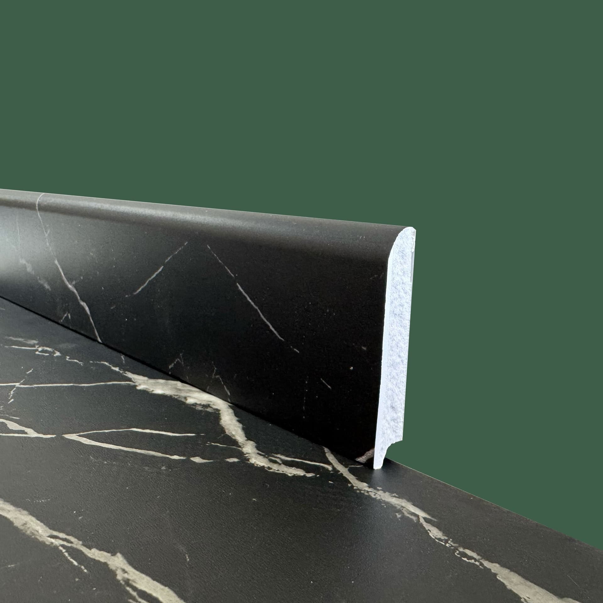 TAAC! Battiscopa in polistrutturato coordinati linea SPC 70X10mm BC Marmo, legno, cemento (prezzo al metro) - 36