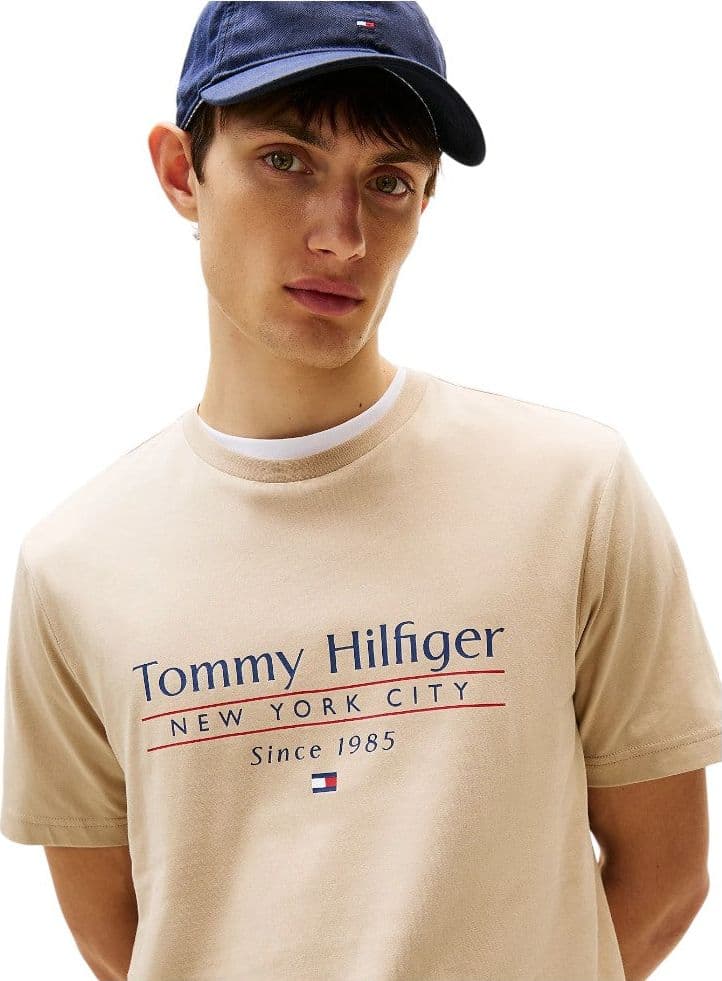 Tommy Hilfiger t-shirt beige con stampa MW0MW38621RBT T-shirt Tommy Hilfiger