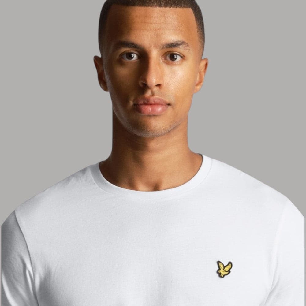 T-shirt Lyle & Scott Uomo Cotone con Logo Iconico Aquila in T-shirt Prodotti di Classe - Nocera Superiore, commercioVirtuoso.it