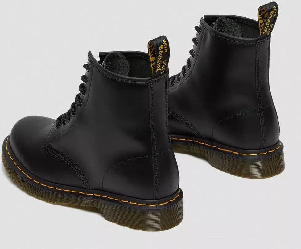 Stivali Dr Martens 1460 smooth 8 eye black