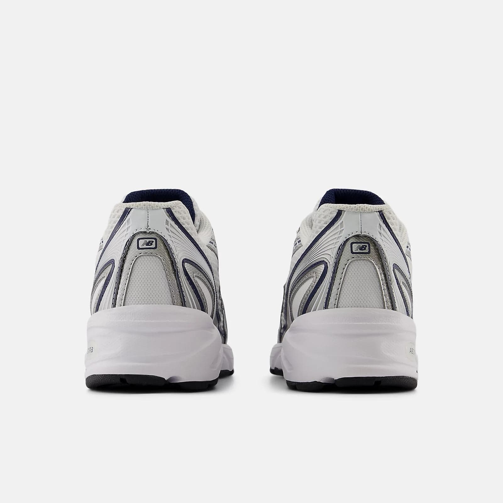 Sneakers New Balance 740 NB navy white shadow grey
