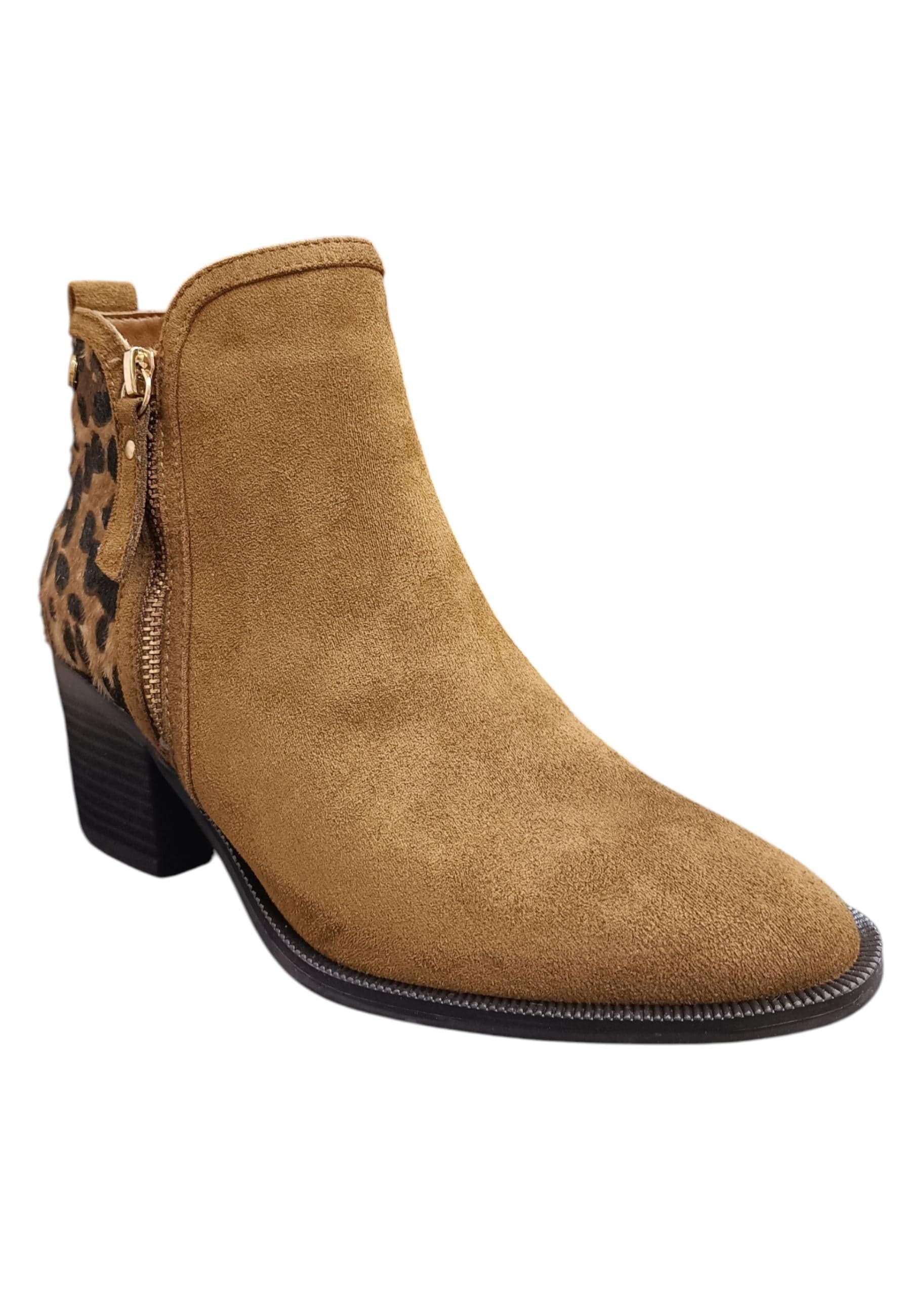 Stivaletti donna XTI camel maculato suede - Stile urban con zip laterale in Ballerine Scarpetteria Gica - Trani, commercioVirtuoso.it