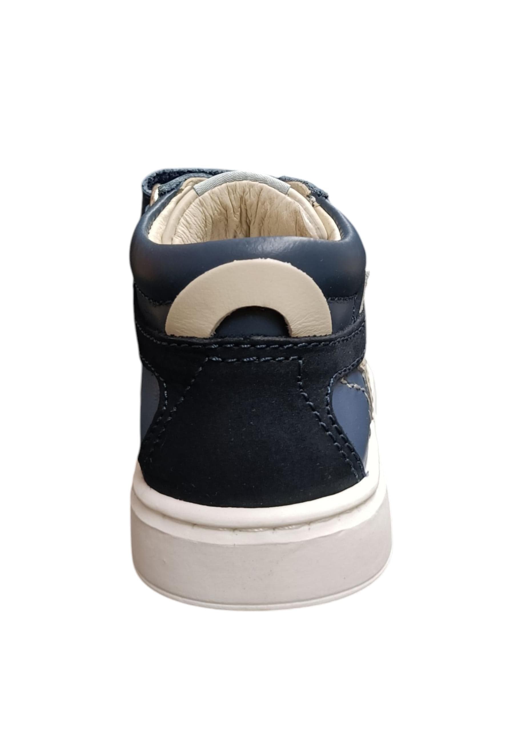 Sneakers primi passi bambino Balducci Cita blu grigio pelle - Stile urbano con velcro in Ballerine Scarpetteria Gica - Trani, commercioVirtuoso.it