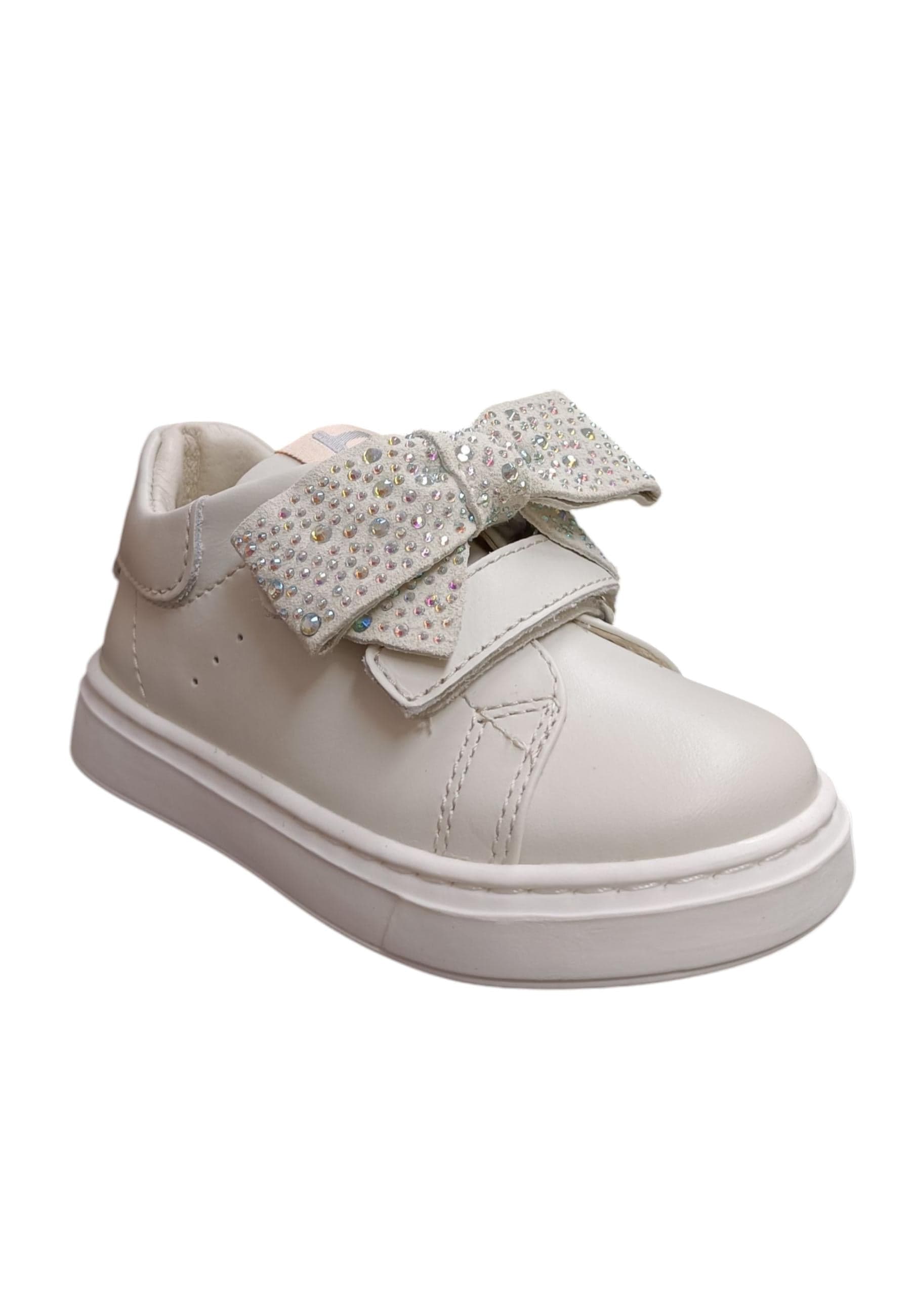 Sneakers primi passi bambina Balducci Cita bianco pelle - Purezza classica con chiusura velcro in Ballerine Scarpetteria Gica - Trani, commercioVirtuoso.it