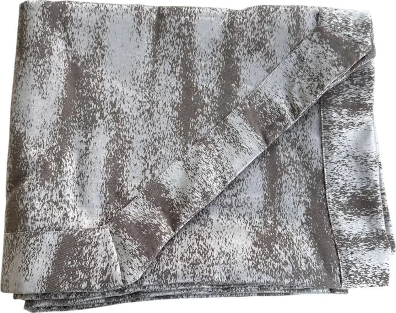 Copriletto Matrimoniale Alexander Tuscany Home Moiré – Jacquard 260x260 cm in Trapunte The King Luxury - San Marcellino, commercioVirtuoso.it
