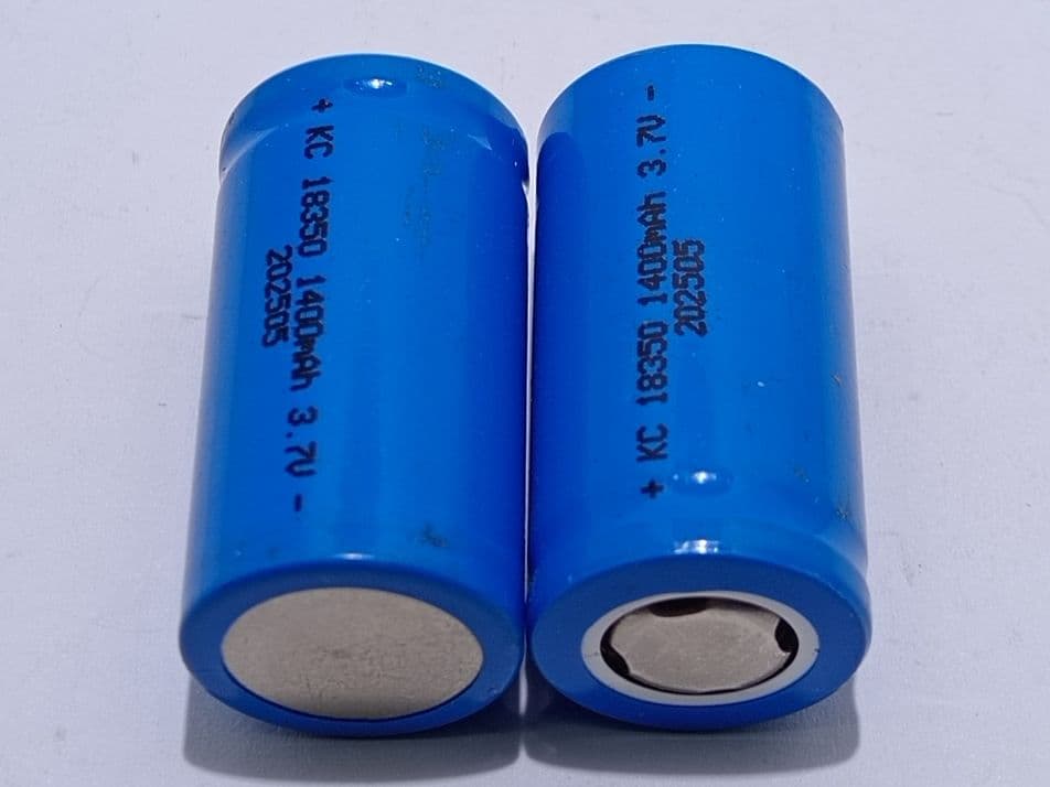 1 Batteria18350 Testa Piatta Ricaricabile 3,7V Litio 1400Mah Pacco Batteria Torcia Ricambio in Pile ricaricabili Solgeny - Besate, commercioVirtuoso.it