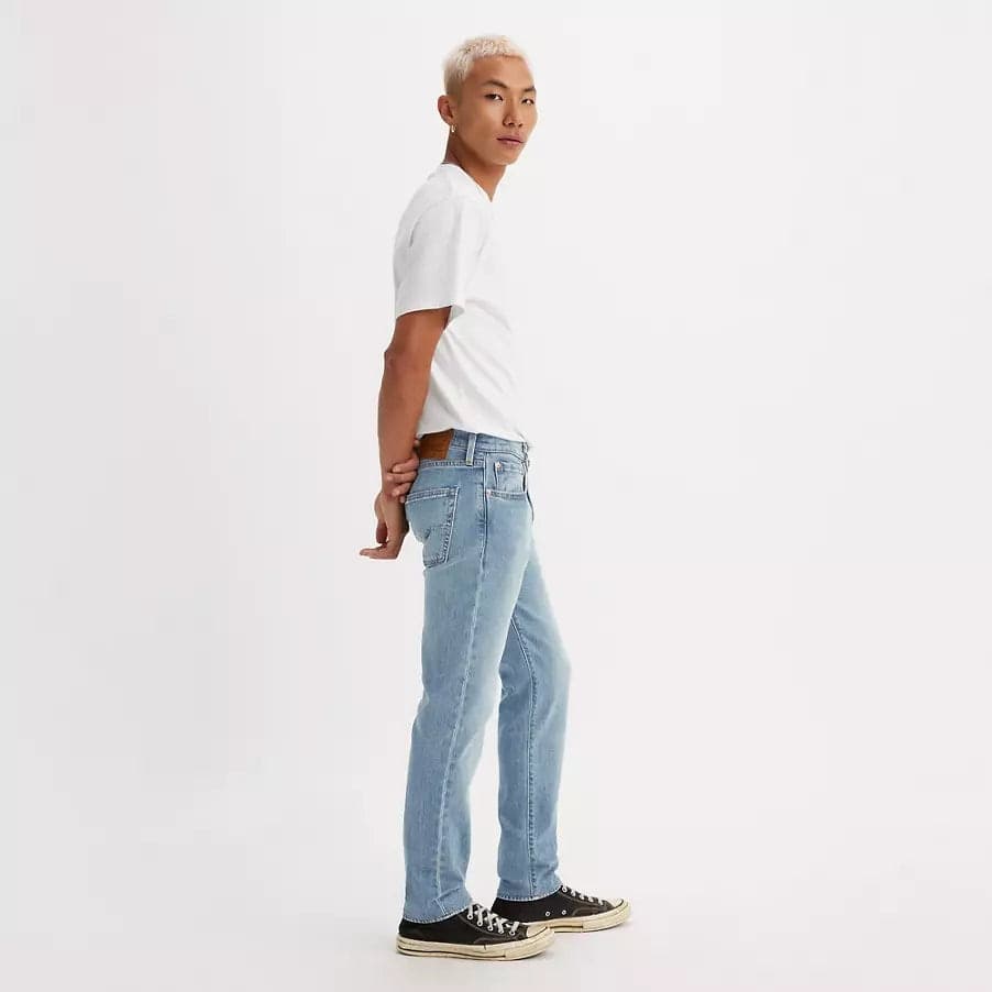 Levi's Jeans uomo 512 slim affusolati in Jeans Broadway Red - Barletta, commercioVirtuoso.it