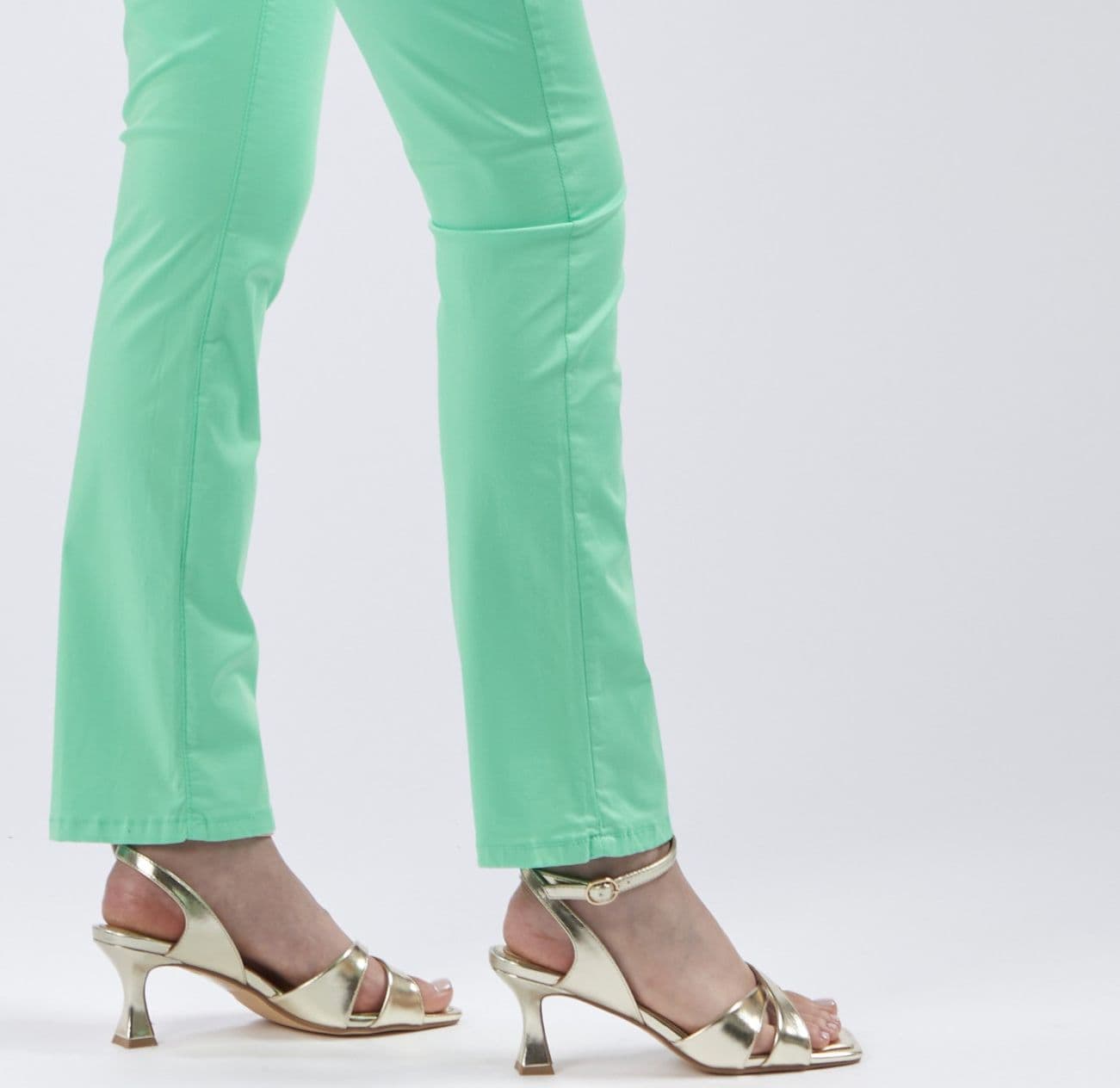 PANTALONE  SLIM  TINTO CAPO - 6