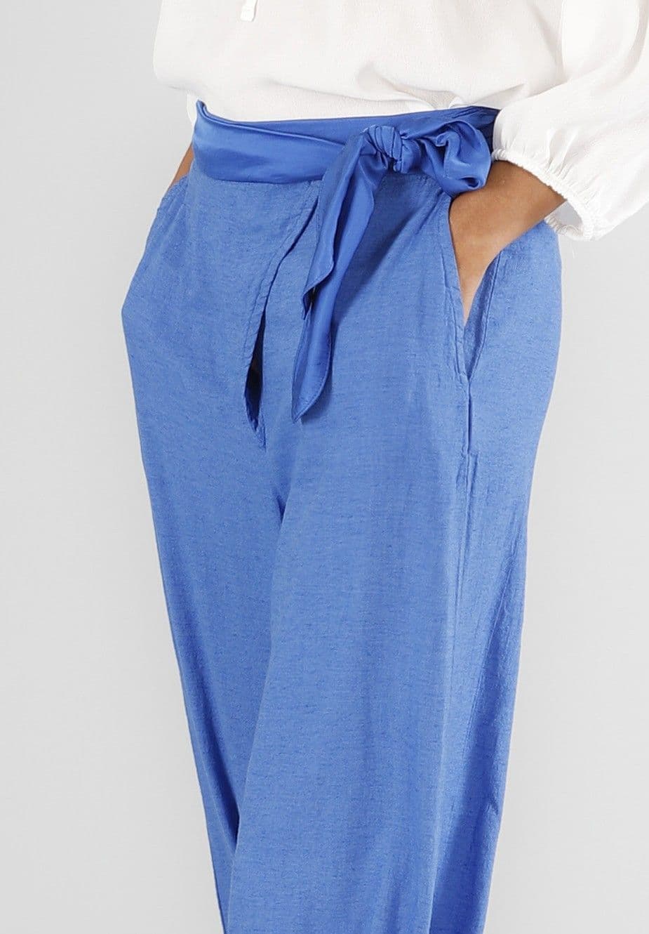 PANTALONE PALAZZO CON CHIUSURA A PORTAFOGLIO - 2