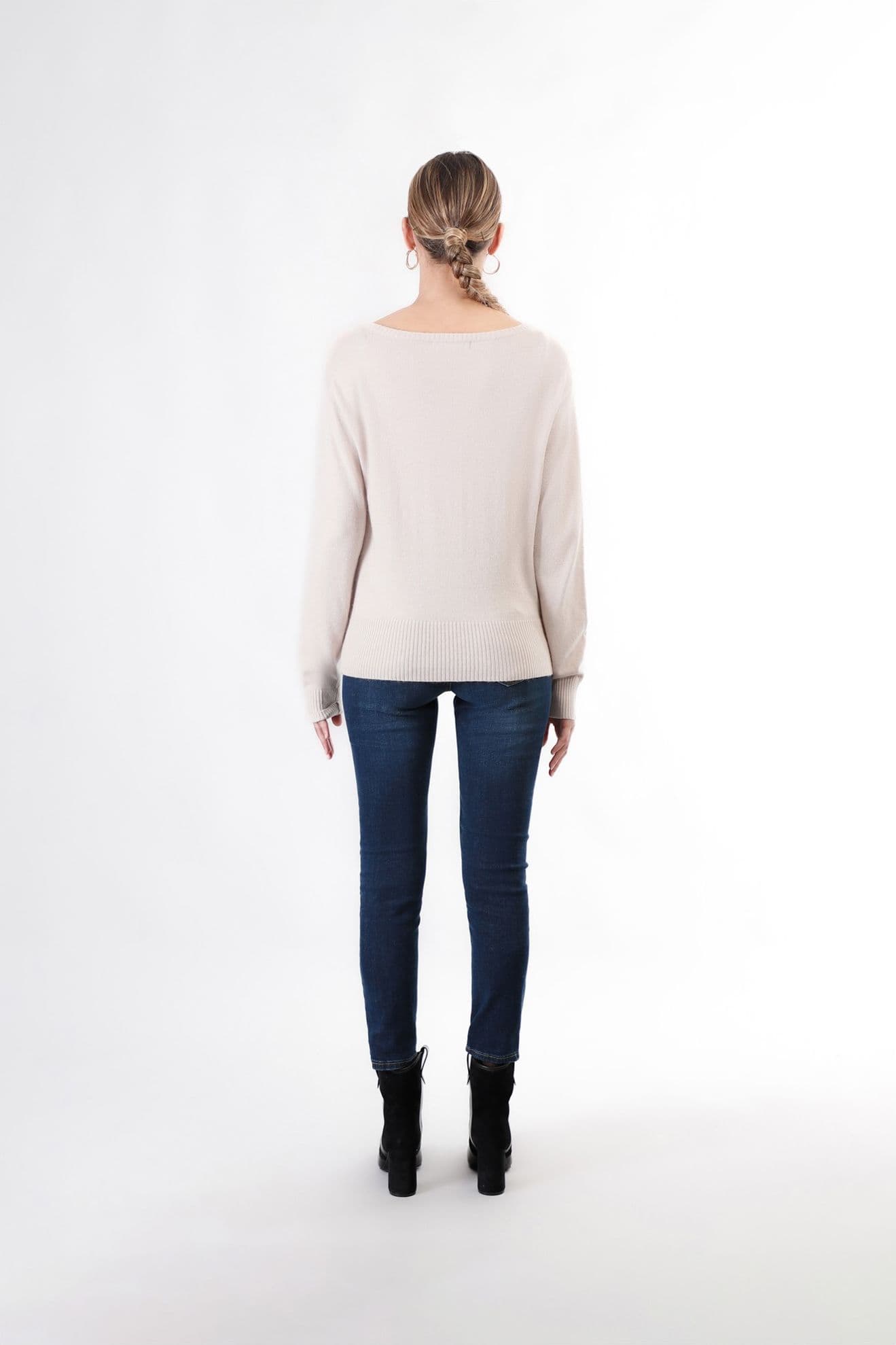 MAGLIA  BASIC SCOLLO A BARCA - 4