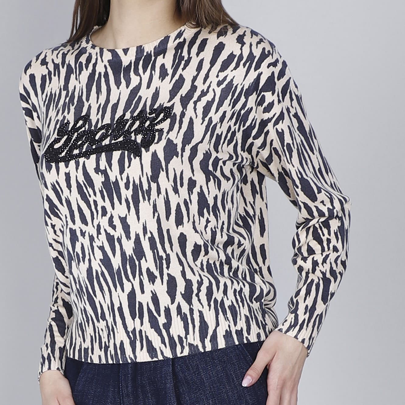 MAGLIA GIROCOLLO STAMPATA CON STRAS - 3