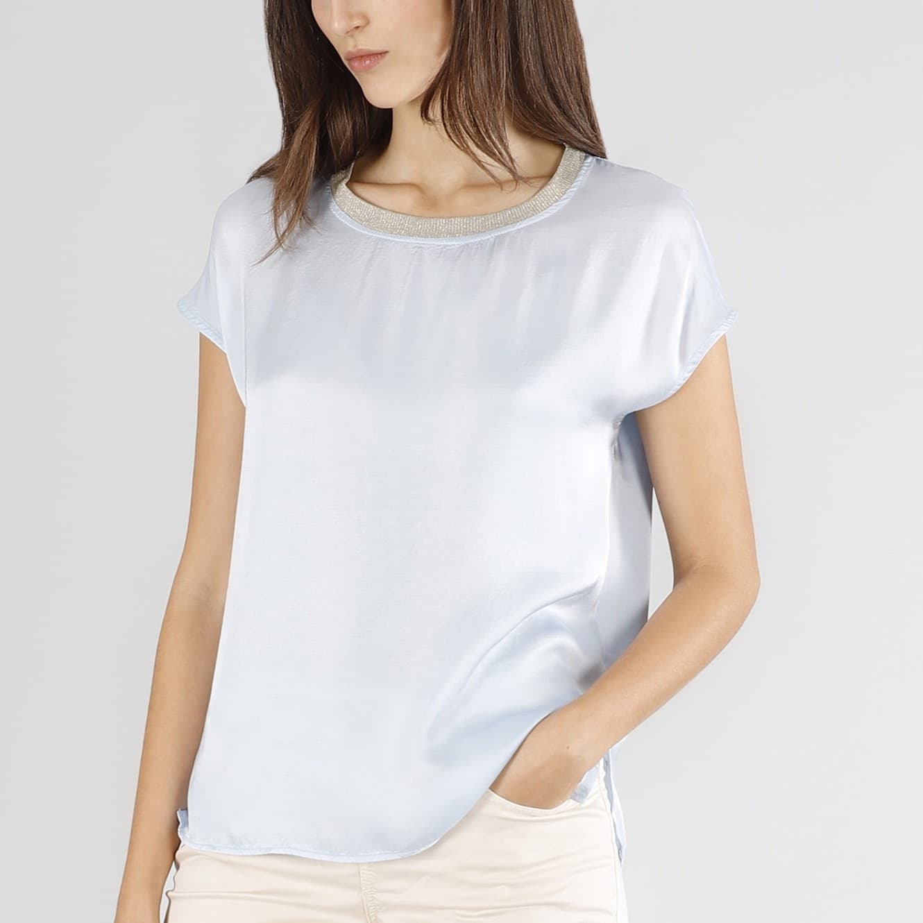 BLUSA SPALLA SCESA IN SATIN - 2