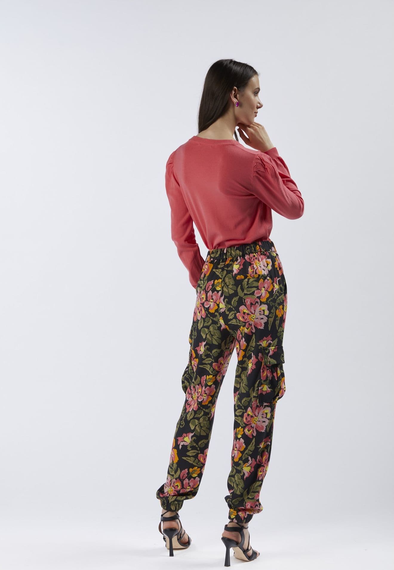PANTALONI TIPO CARGO STAMPATI - 2