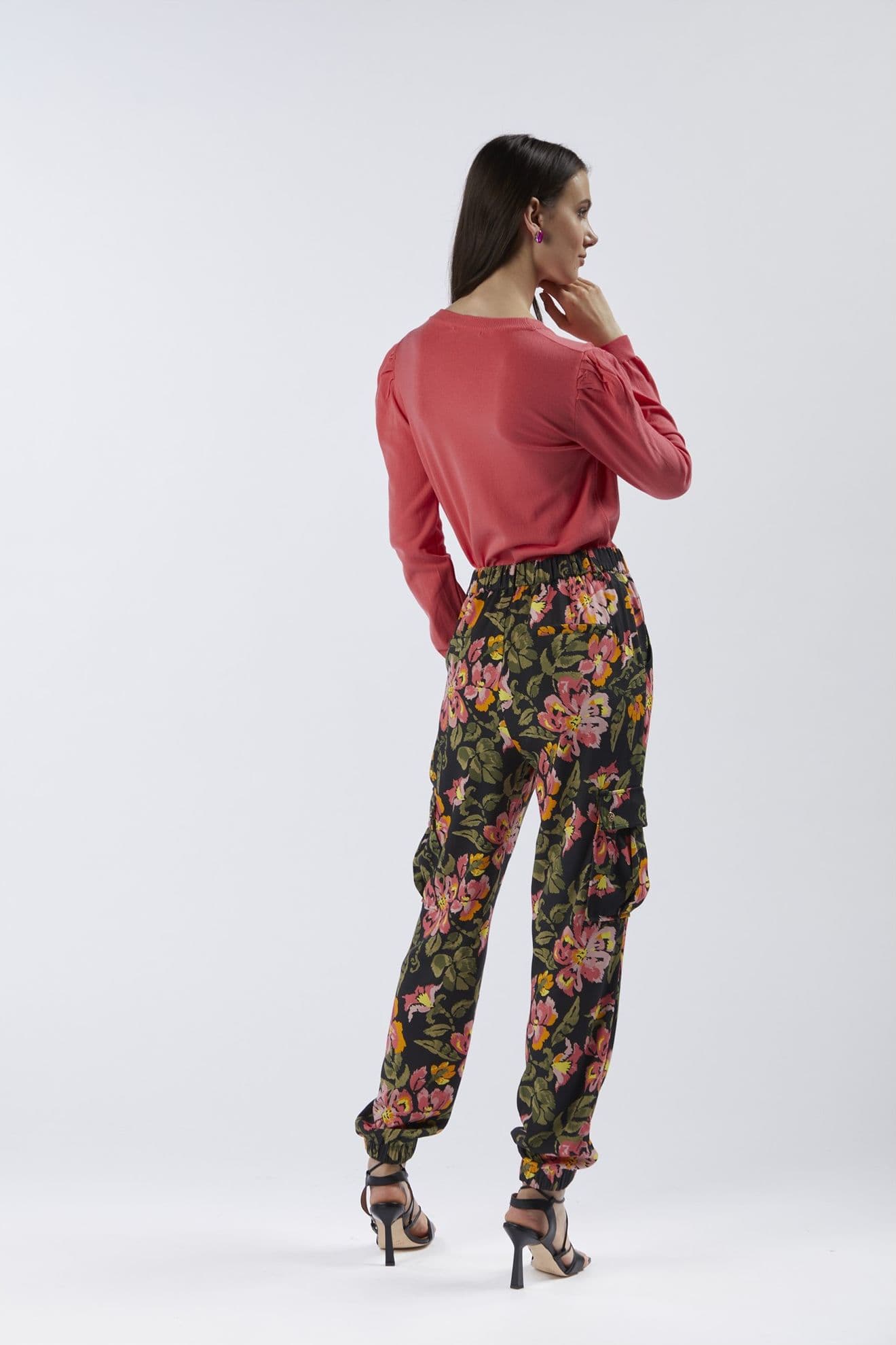 PANTALONI TIPO CARGO STAMPATI - 2