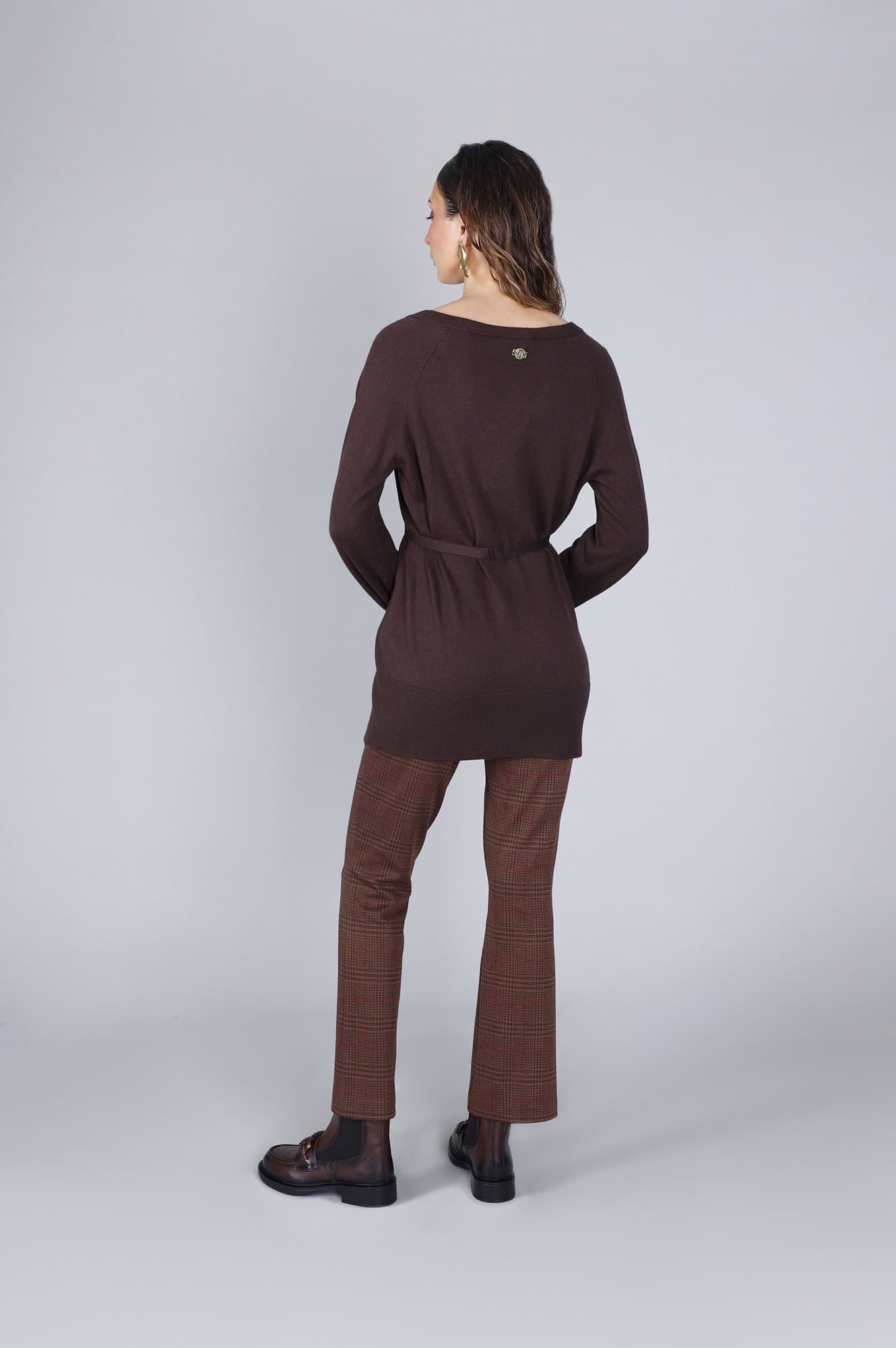 MAGLIA COLLO A V CON CINTURA - 2