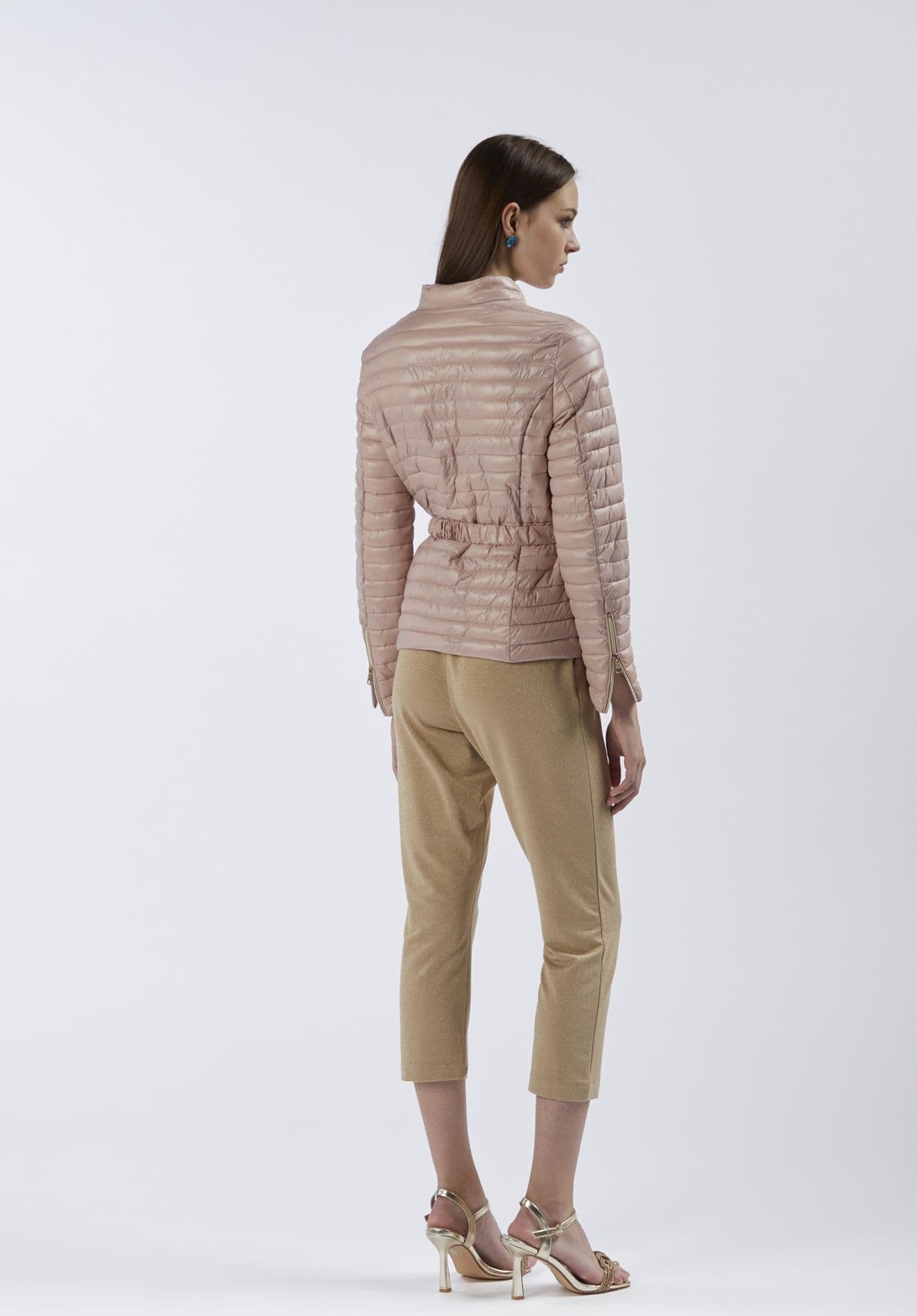 PIUMINO CON CINTURA ELASTICA E FIBBIA LOGATA - 5