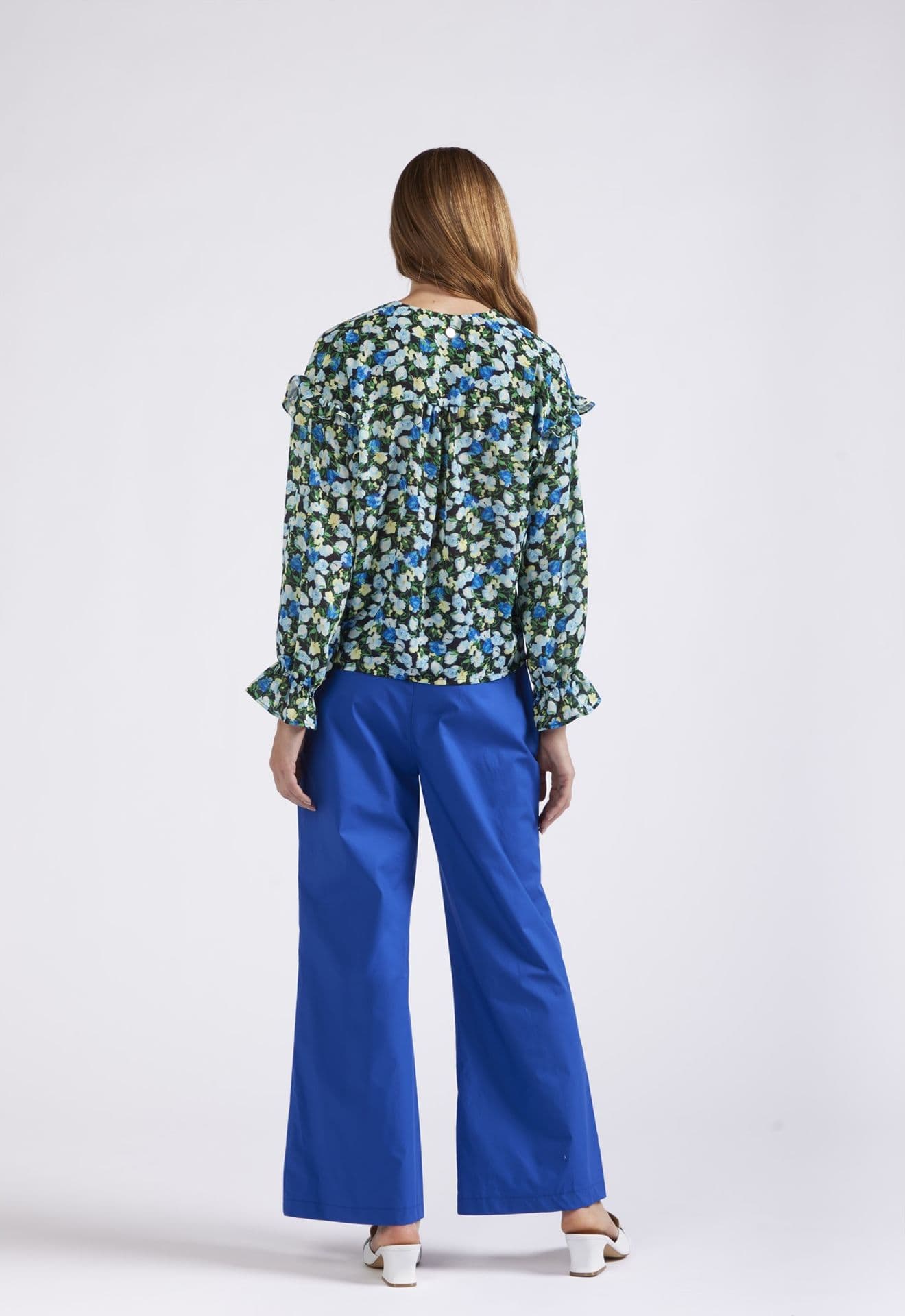 BLUSA STAMPATA CON RUCHES ALLE MANICHE - 2