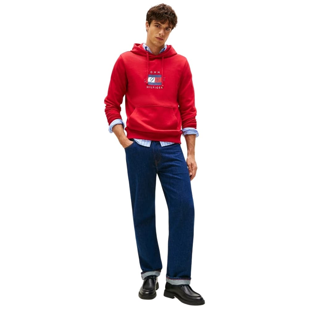 Tommy hilfiger felpa rossa con cappuccio MW0MW41332XLD in Felpe con cappuccio Prodotti di Classe - Nocera Superiore, commercioVirtuoso.it