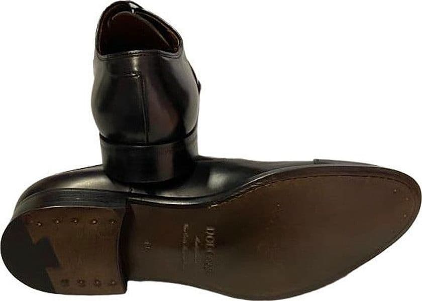 Scarpa uomo Doucal's - Oxford cap toe Stringata in pelle colore nero - 4