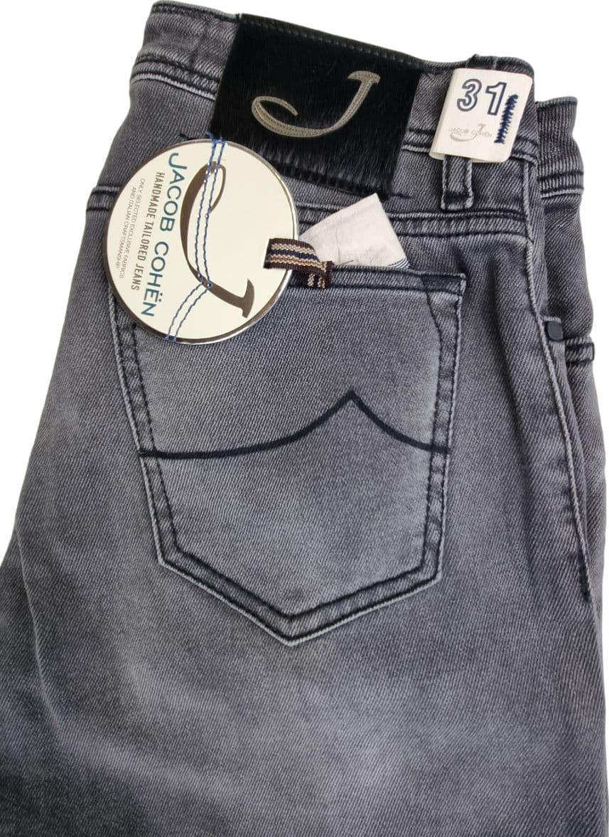 Jeans Uomo Jacob Cohen 688 COMF Style 688 - Grigio Slavato in Jeans Couture - Sestu, commercioVirtuoso.it