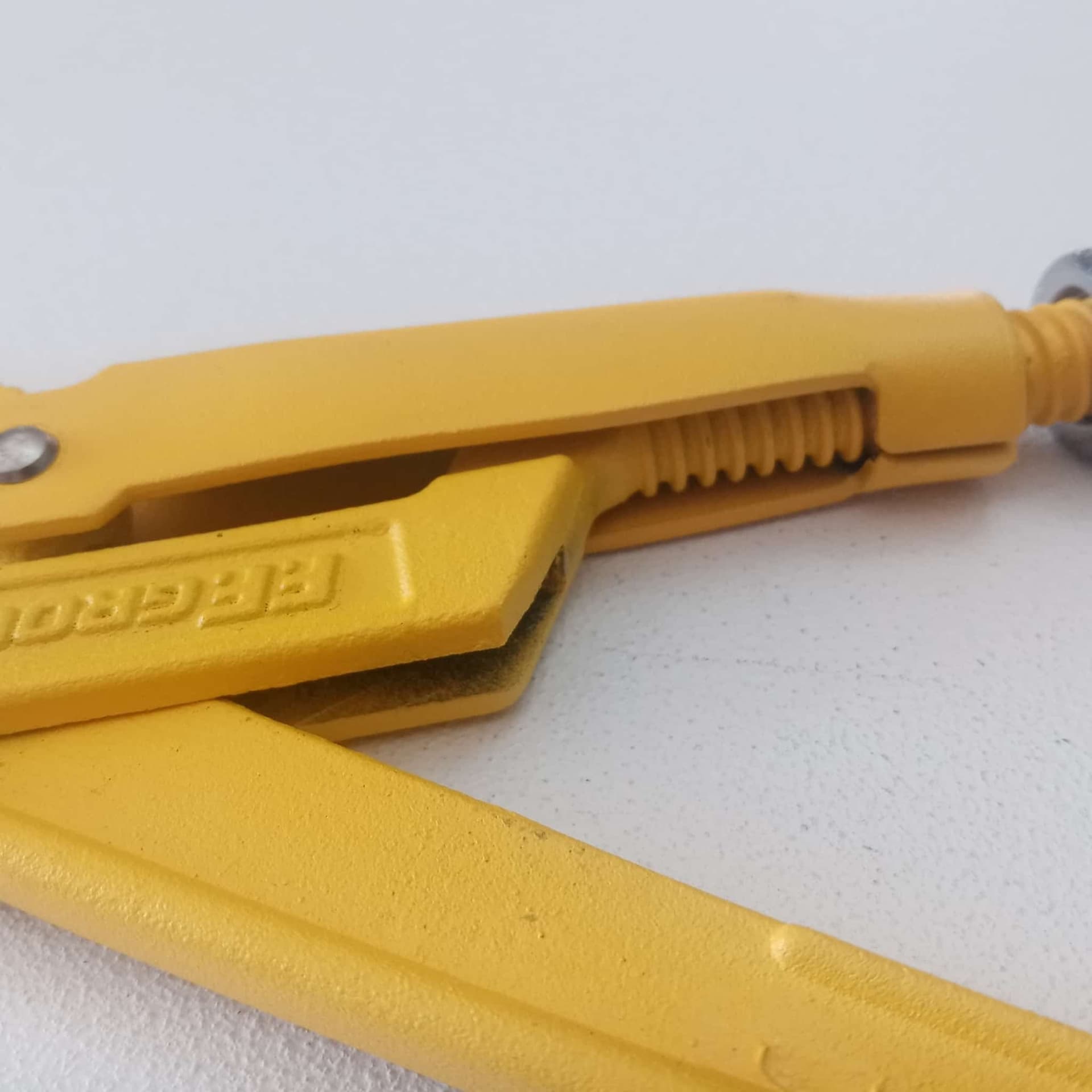 FF Group pinza 1"+1/2 giratubi svedese a 45° gialla in cromo vanadio - 5
