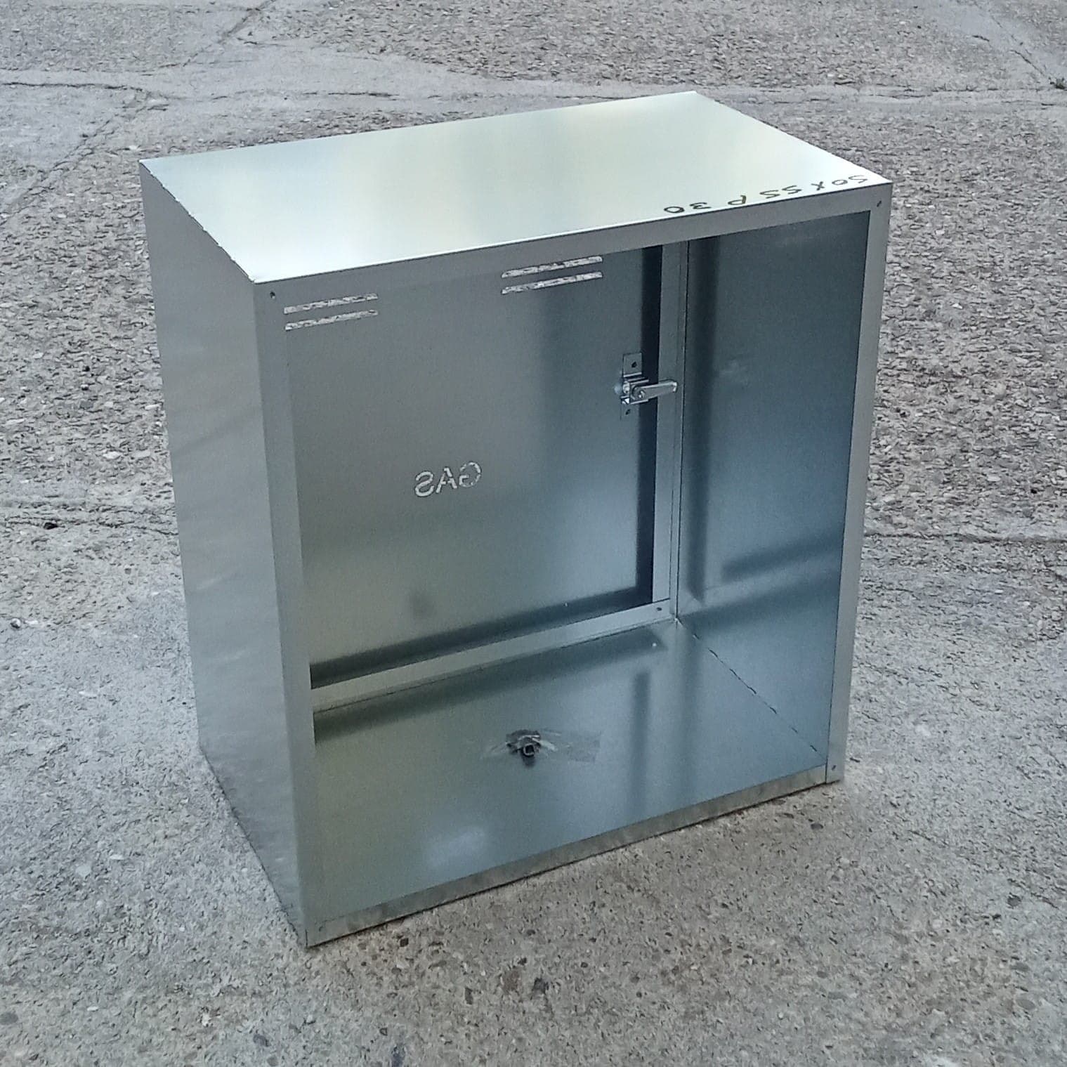 Cassetta gas H 55 x L 50 x P 30cm cassonetto contenitore zincato per contatore in Accessori Aloiserw.com - Altomonte, commercioVirtuoso.it