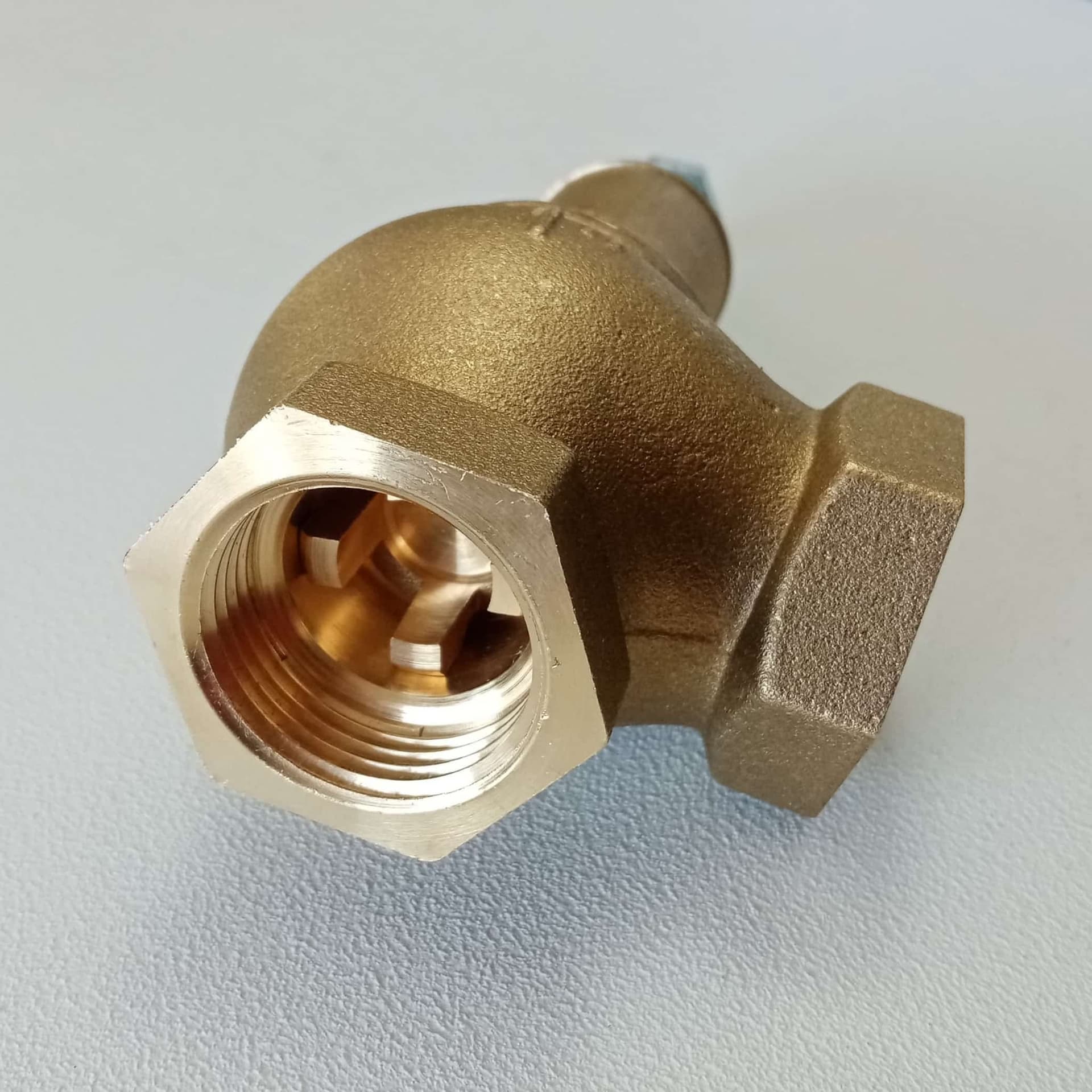 Malgorani serie M2 da 1" PN 16 valvola di sicurezza FF regolabile tipo pesante - 3