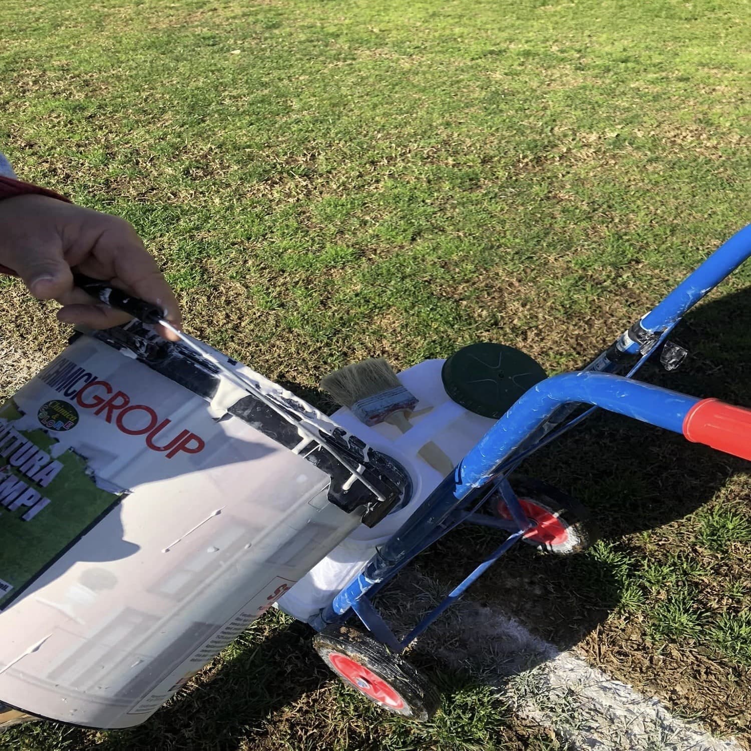Italchimici 14lt pittura ecologica traccialinee per campi erbosi - 5