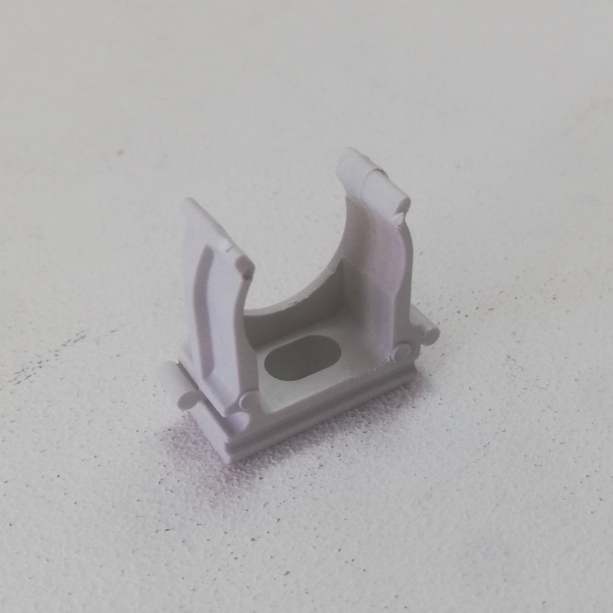 Supporto a scatto da 25mm - 20pz clips fissa tubo colore grigio per fissaggi a parete e soffitto - 2
