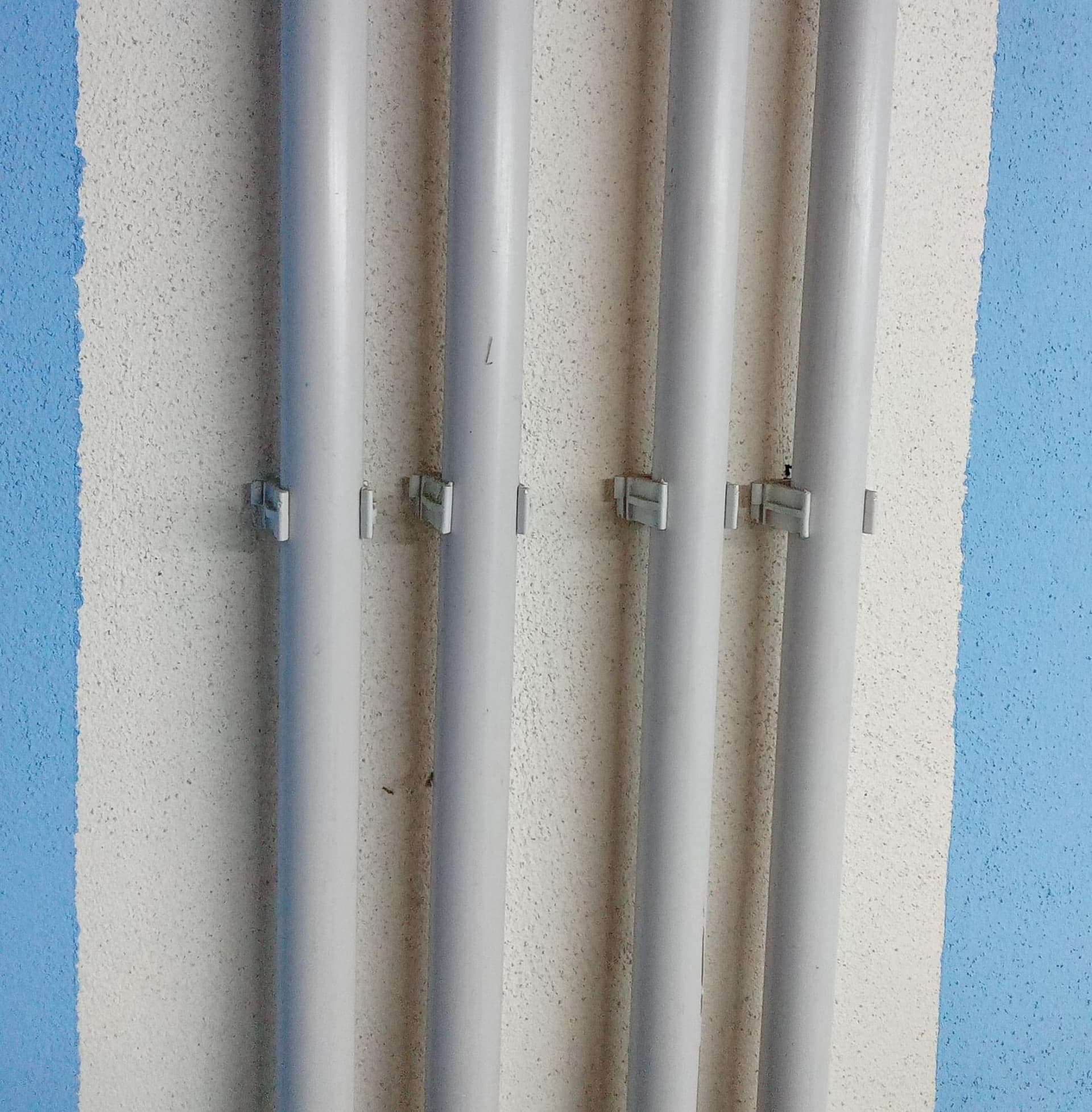 Supporto a scatto da 25mm - 20pz clips fissa tubo colore grigio per fissaggi a parete e soffitto - 6