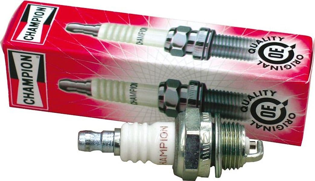 Candela Champion CJ7Y per Motosega 10 Pezzi - 2